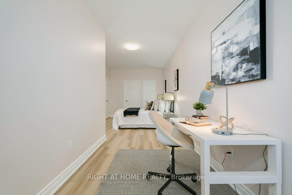 Photo 19 of Unit 402, 10 Gateway Boulevard, Toronto, Flemingdon Park — HOMEH
