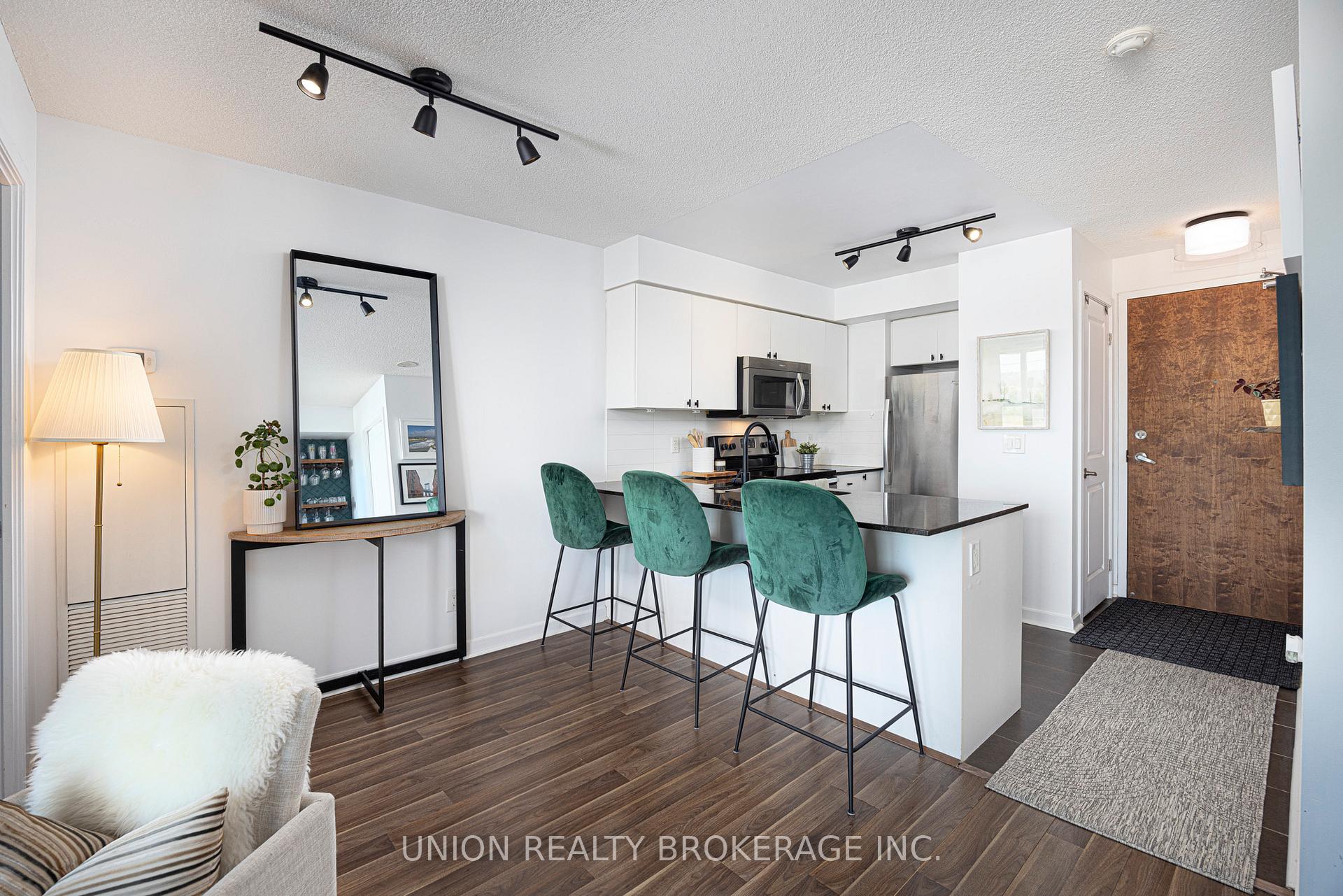 Photo 5 of Unit 404, 1235 Bayly Street, Pickering, Bay Ridges — HOMEH