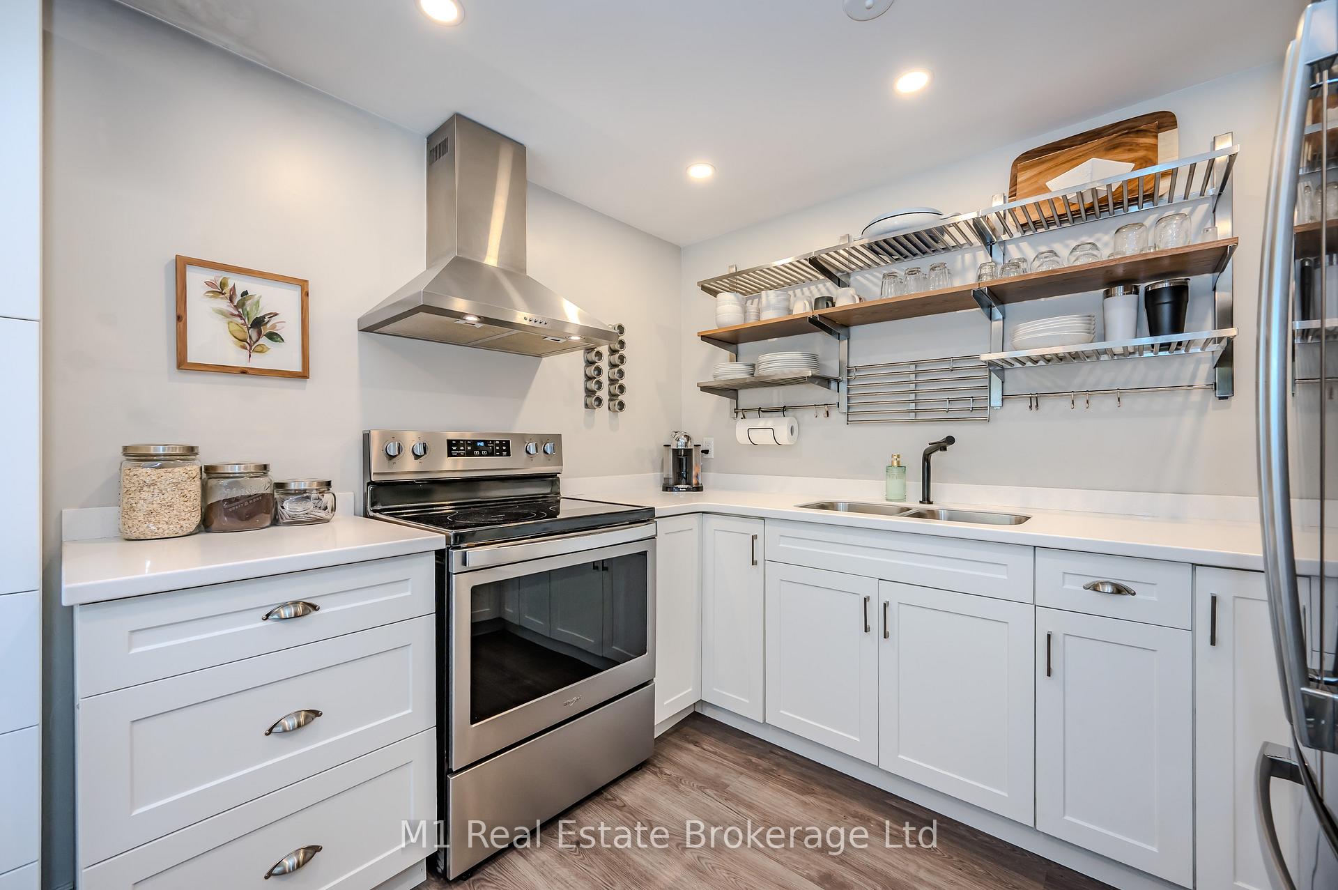 Photo 12 of Unit 8, 129 Victoria Road N, Guelph, Grange Road — HOMEH