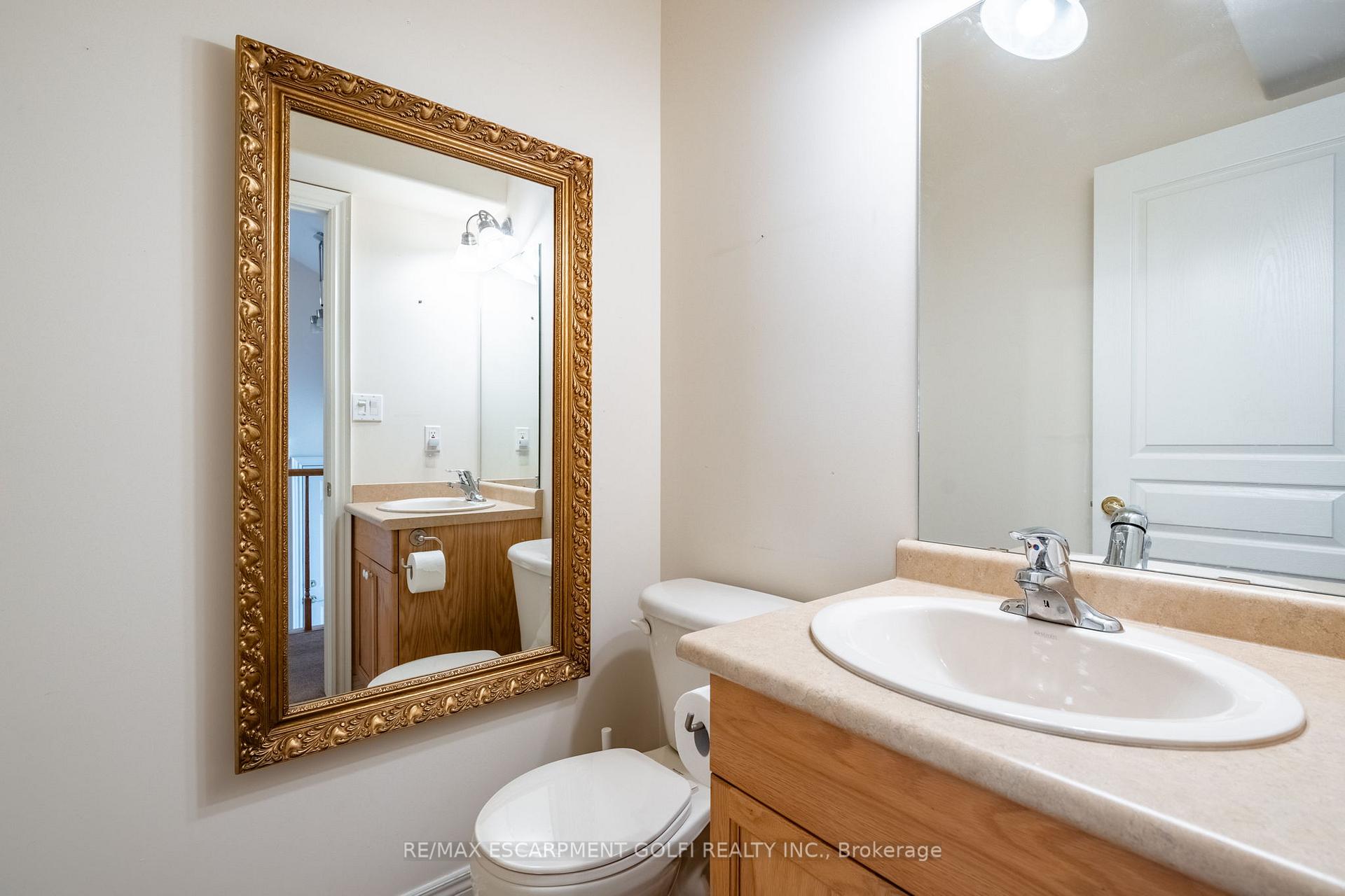 Photo 16 of Unit 16, 35 Scullers Way, St. Catharines, Martindale Pond — HOMEH