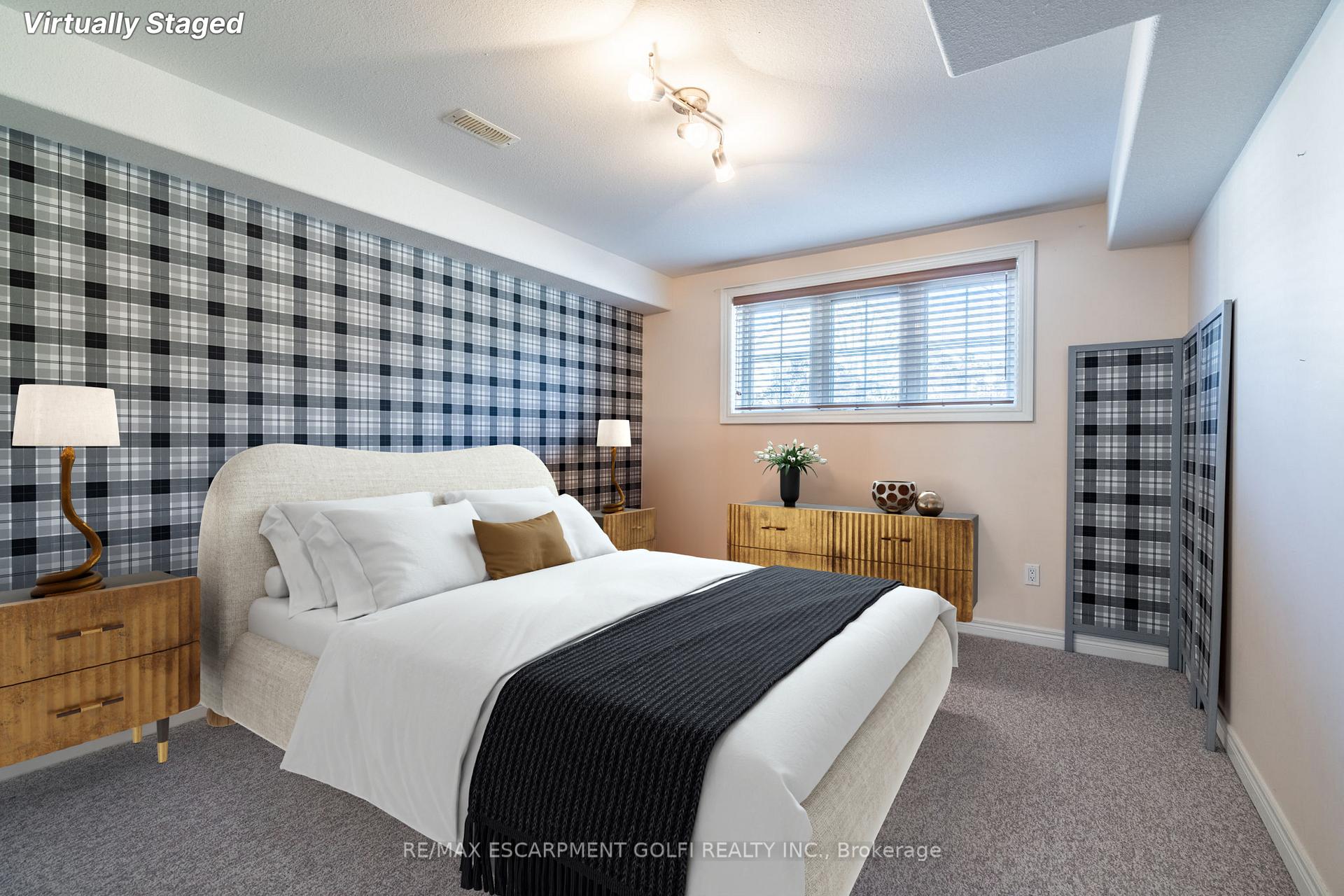 Photo 25 of Unit 16, 35 Scullers Way, St. Catharines, Martindale Pond — HOMEH