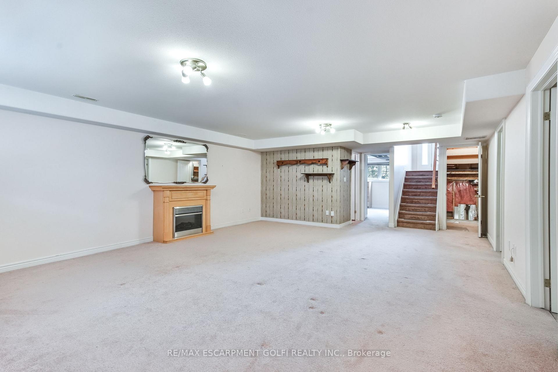 Photo 30 of Unit 16, 35 Scullers Way, St. Catharines, Martindale Pond — HOMEH