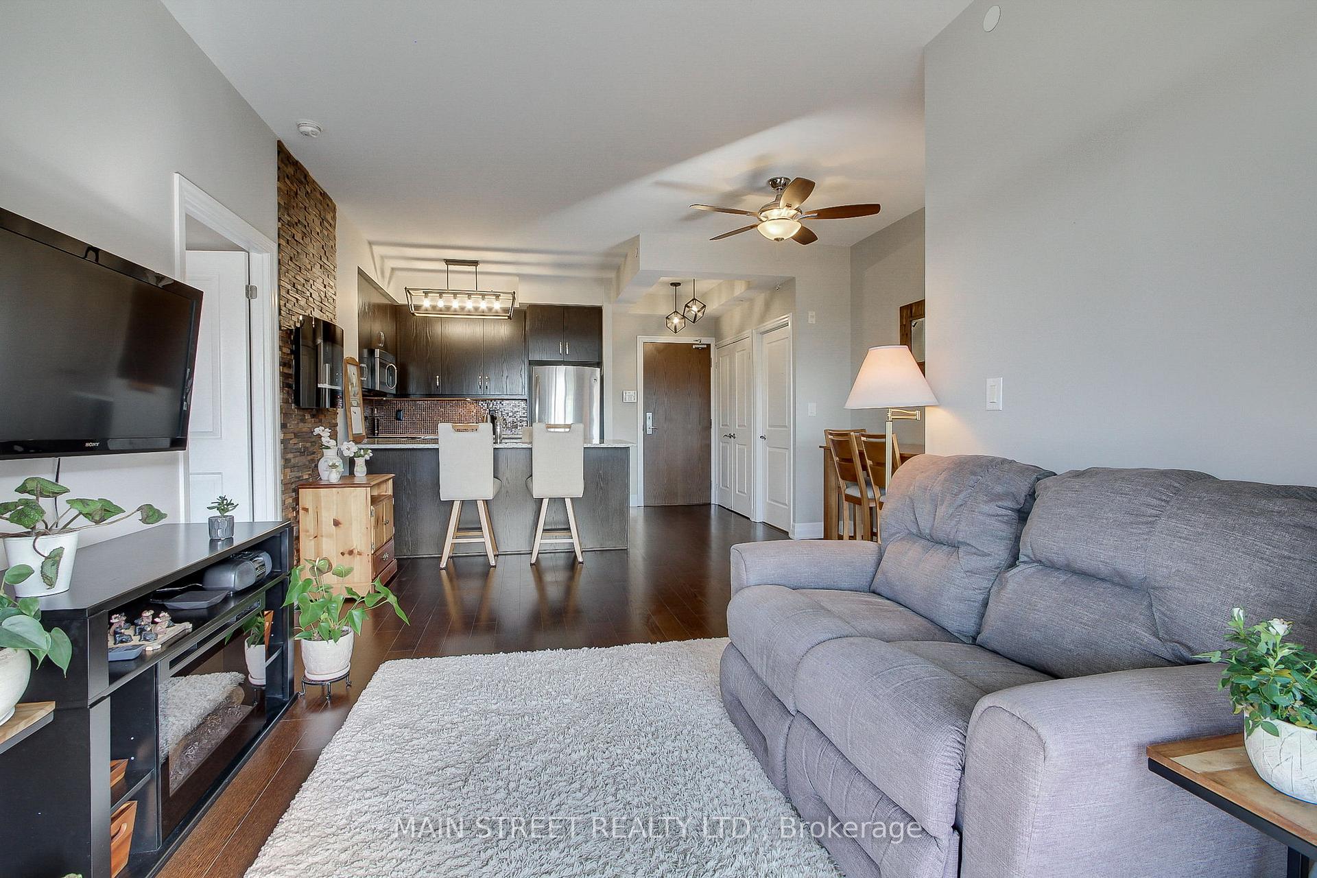 Photo 17 of Unit 220, 111 Civic Square Gate, Aurora, Bayview Wellington — HOMEH