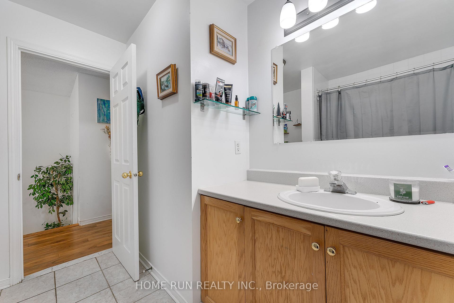 Photo 3 of 2596 Crosscut Terrace, Ottawa, Emerald Woods/Sawmill Creek — HOMEH