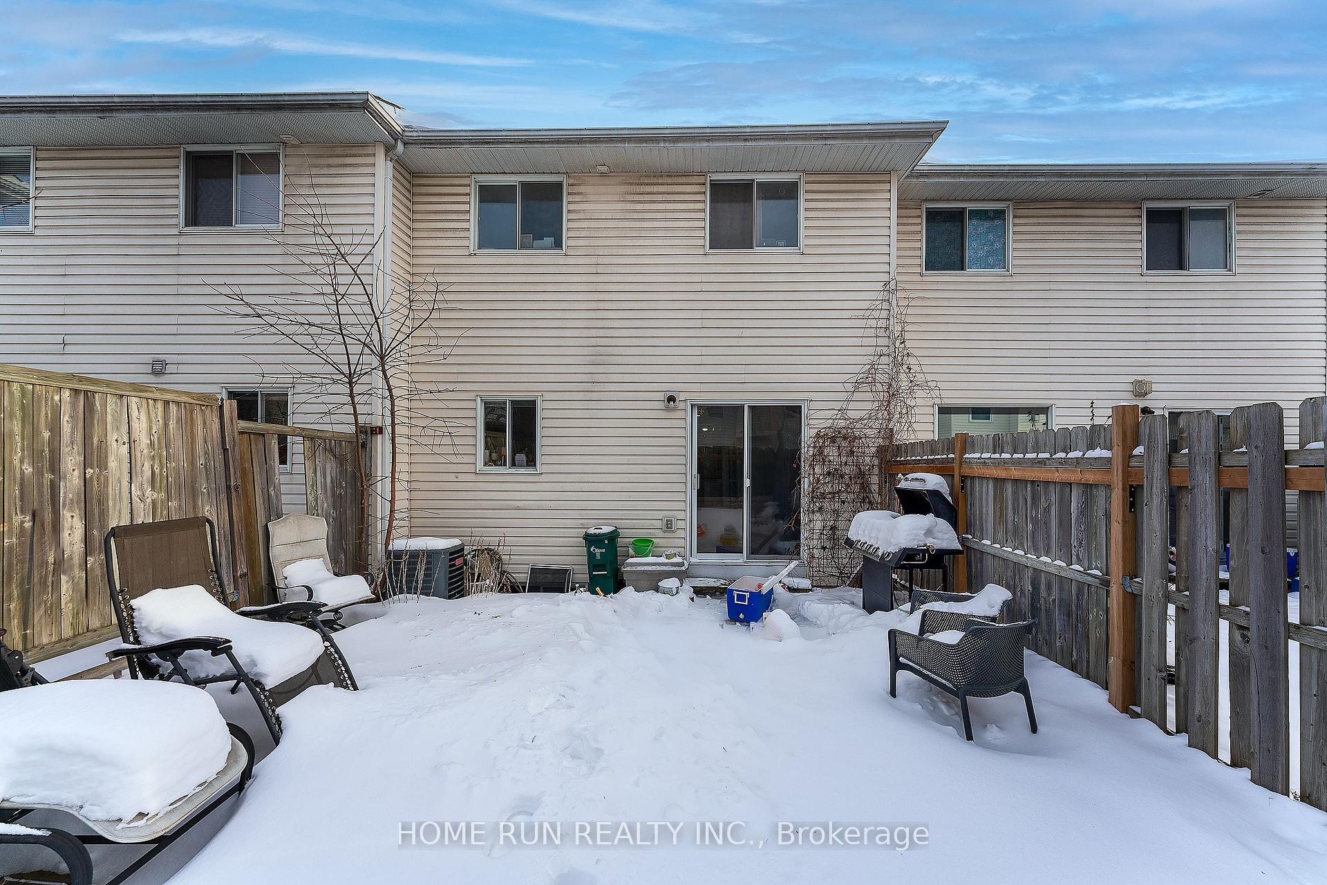 Photo 5 of 2596 Crosscut Terrace, Ottawa, Emerald Woods/Sawmill Creek — HOMEH