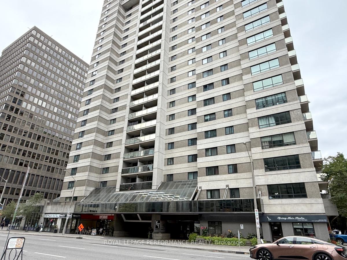 Front of Unit 1103, 199 Kent Street