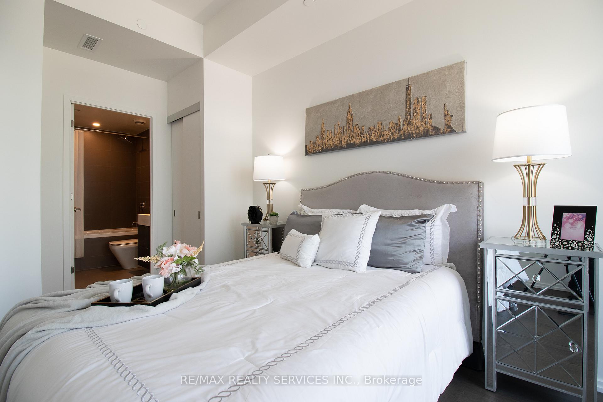 Photo 10 of Unit 1009, 5 Soudan Avenue, Toronto, Mount Pleasant West — HOMEH