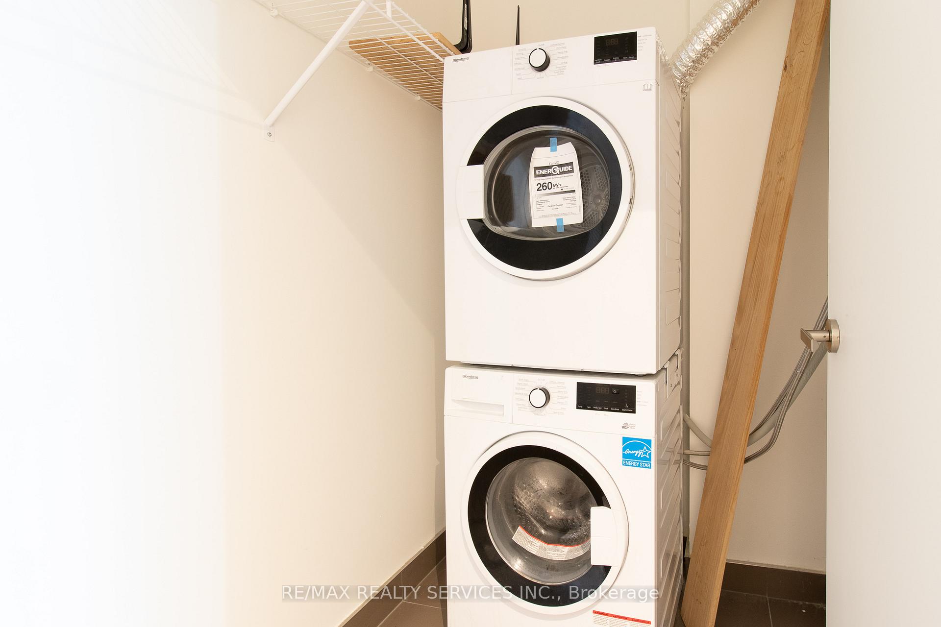 Photo 14 of Unit 1009, 5 Soudan Avenue, Toronto, Mount Pleasant West — HOMEH