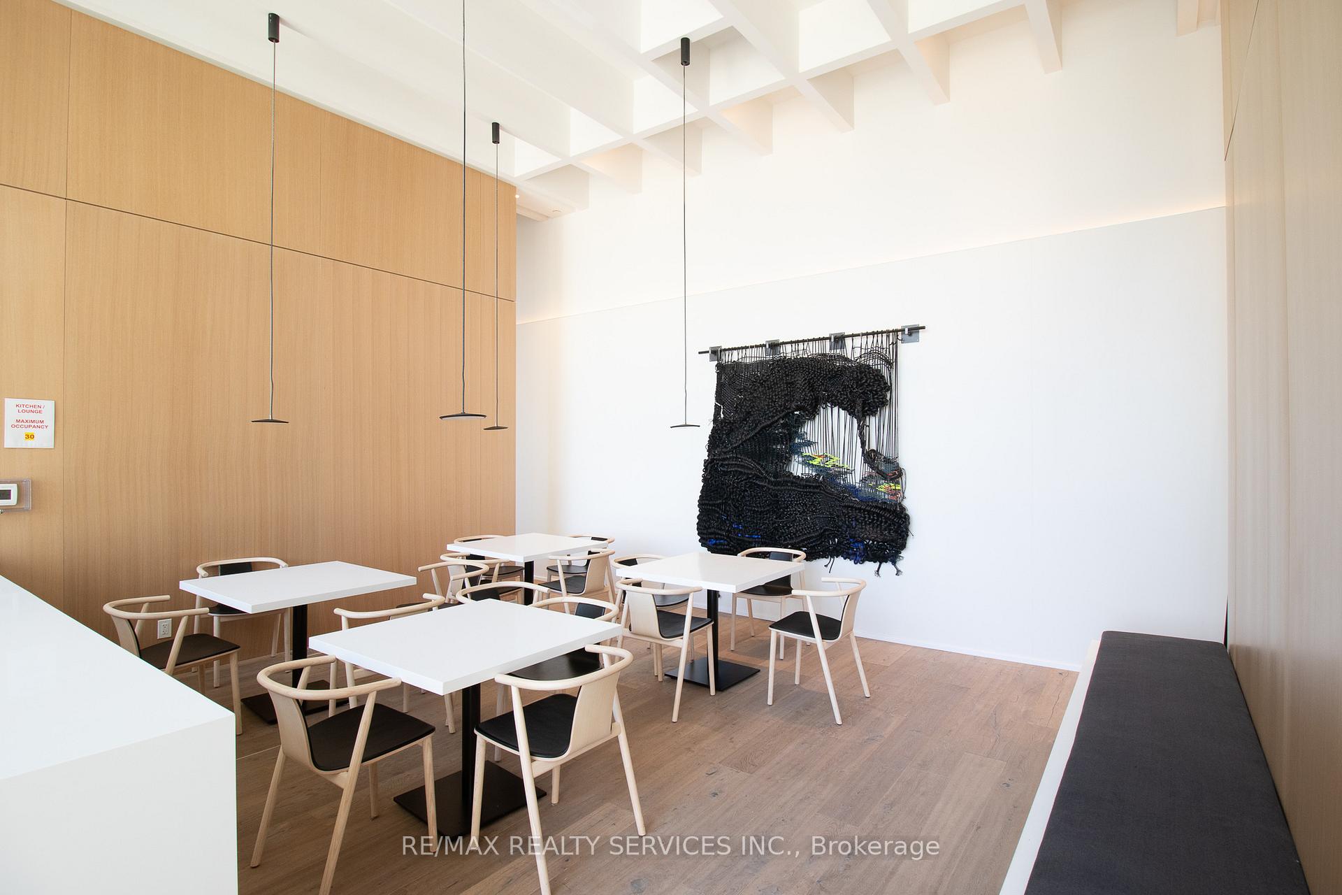 Photo 38 of Unit 1009, 5 Soudan Avenue, Toronto, Mount Pleasant West — HOMEH