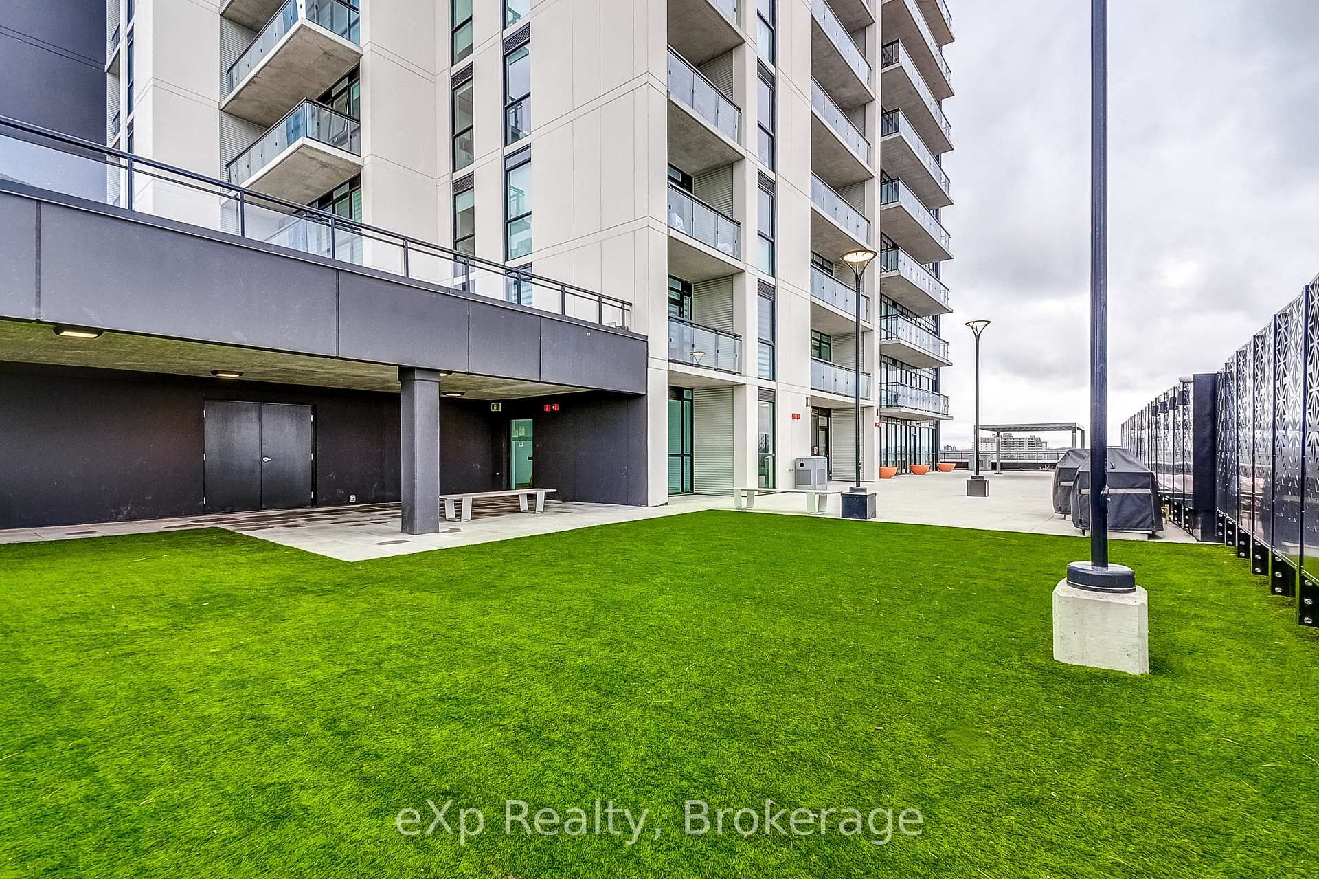 Photo 78 of Unit 1703, 60 Charles Street W, Kitchener — HOMEH