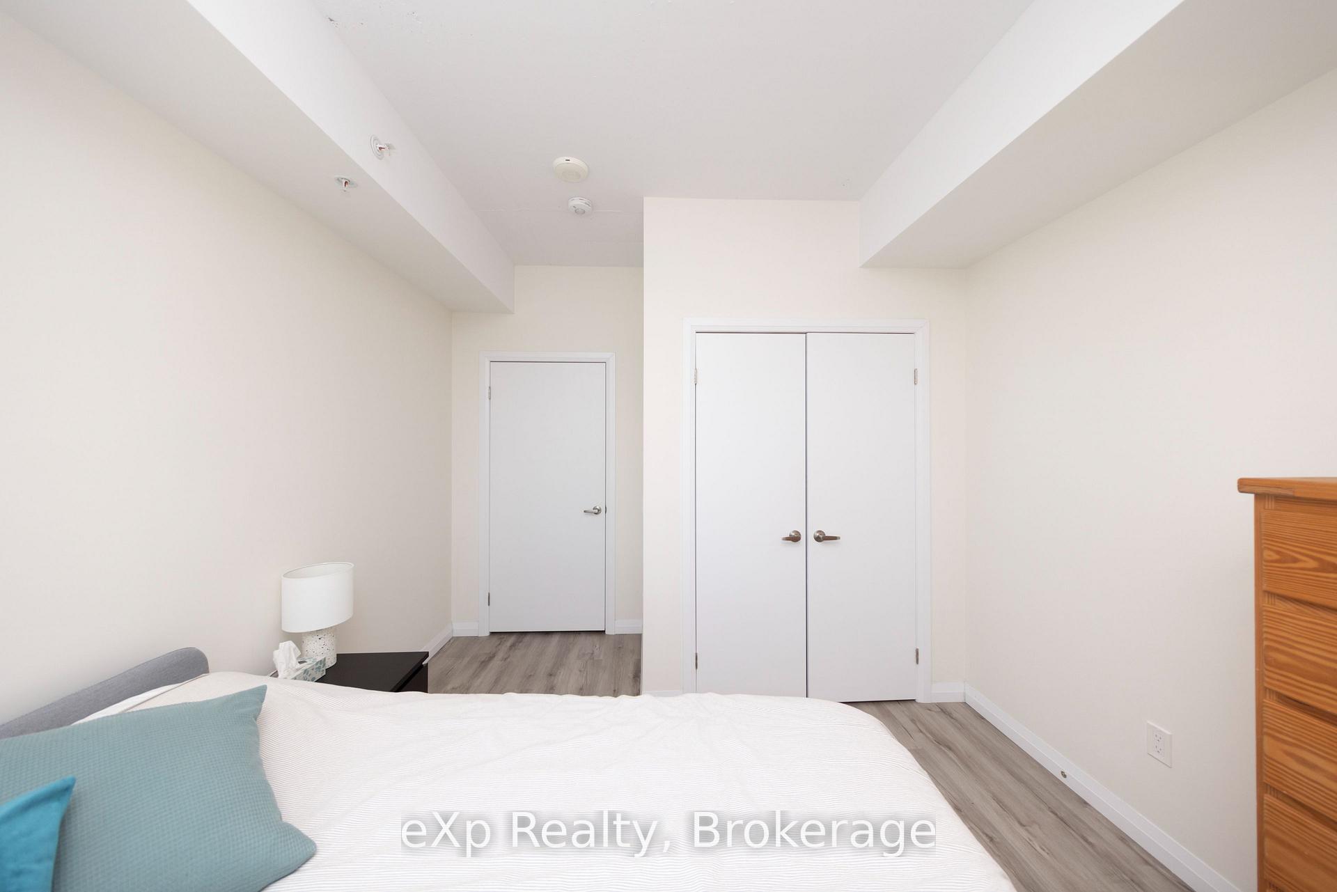 Photo 46 of Unit 1703, 60 Charles Street W, Kitchener — HOMEH
