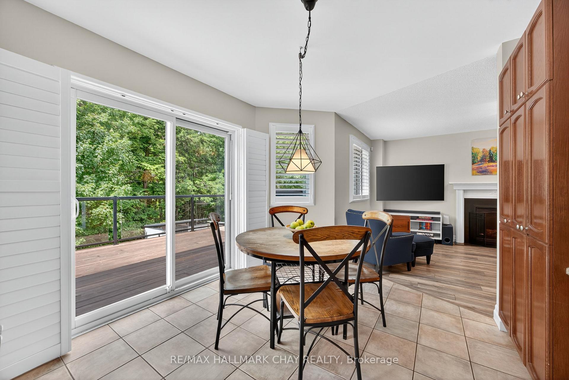 Photo 10 of 32 Holly Meadow Road, Barrie, Holly — HOMEH