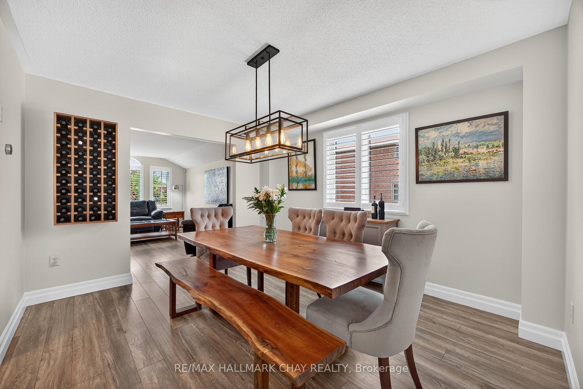 Photo 17 of 32 Holly Meadow Road, Barrie, Holly — HOMEH
