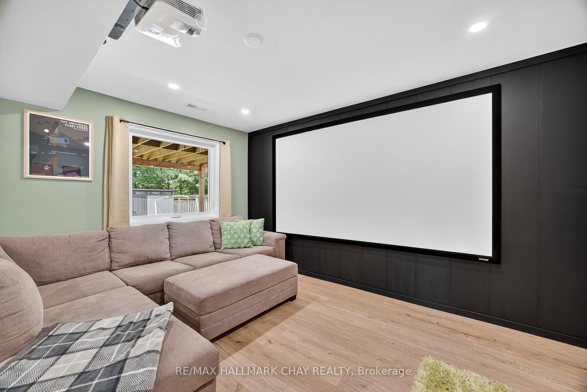 Photo 32 of 32 Holly Meadow Road, Barrie, Holly — HOMEH
