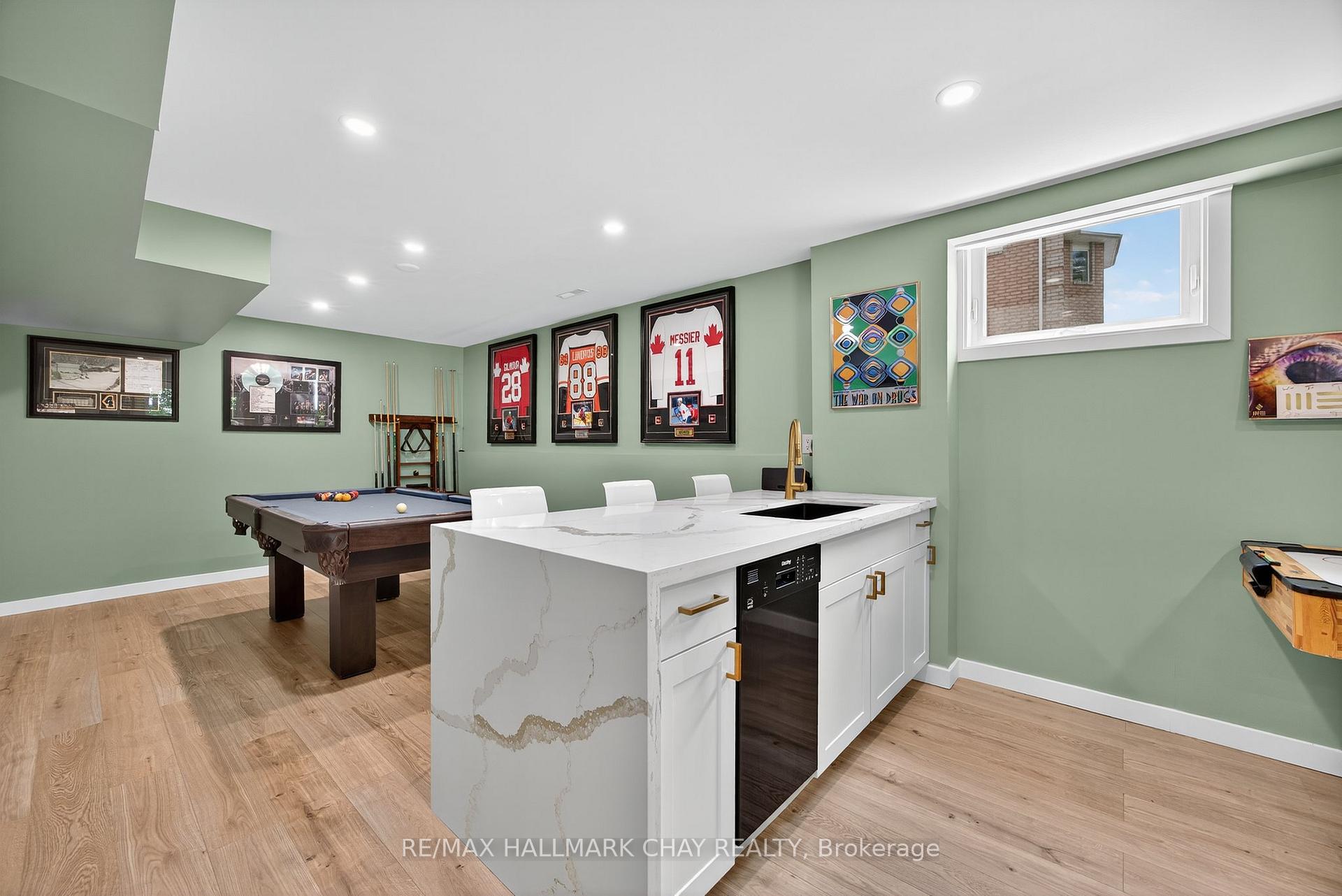 Photo 34 of 32 Holly Meadow Road, Barrie, Holly — HOMEH