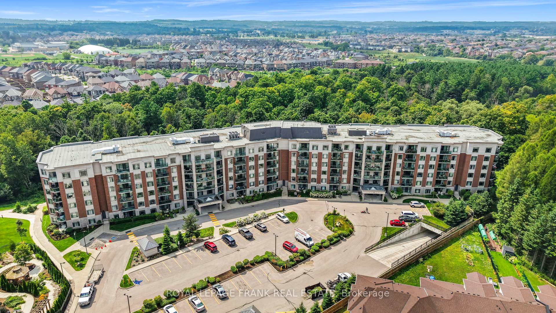 Photo 1 of Unit 320, 420 William Graham Drive, Aurora, Rural Aurora — HOMEH