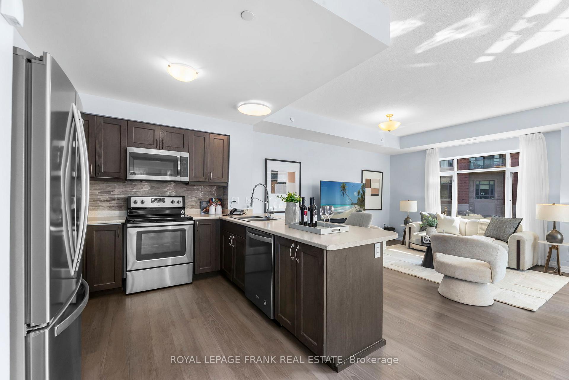 Photo 16 of Unit 320, 420 William Graham Drive, Aurora, Rural Aurora — HOMEH