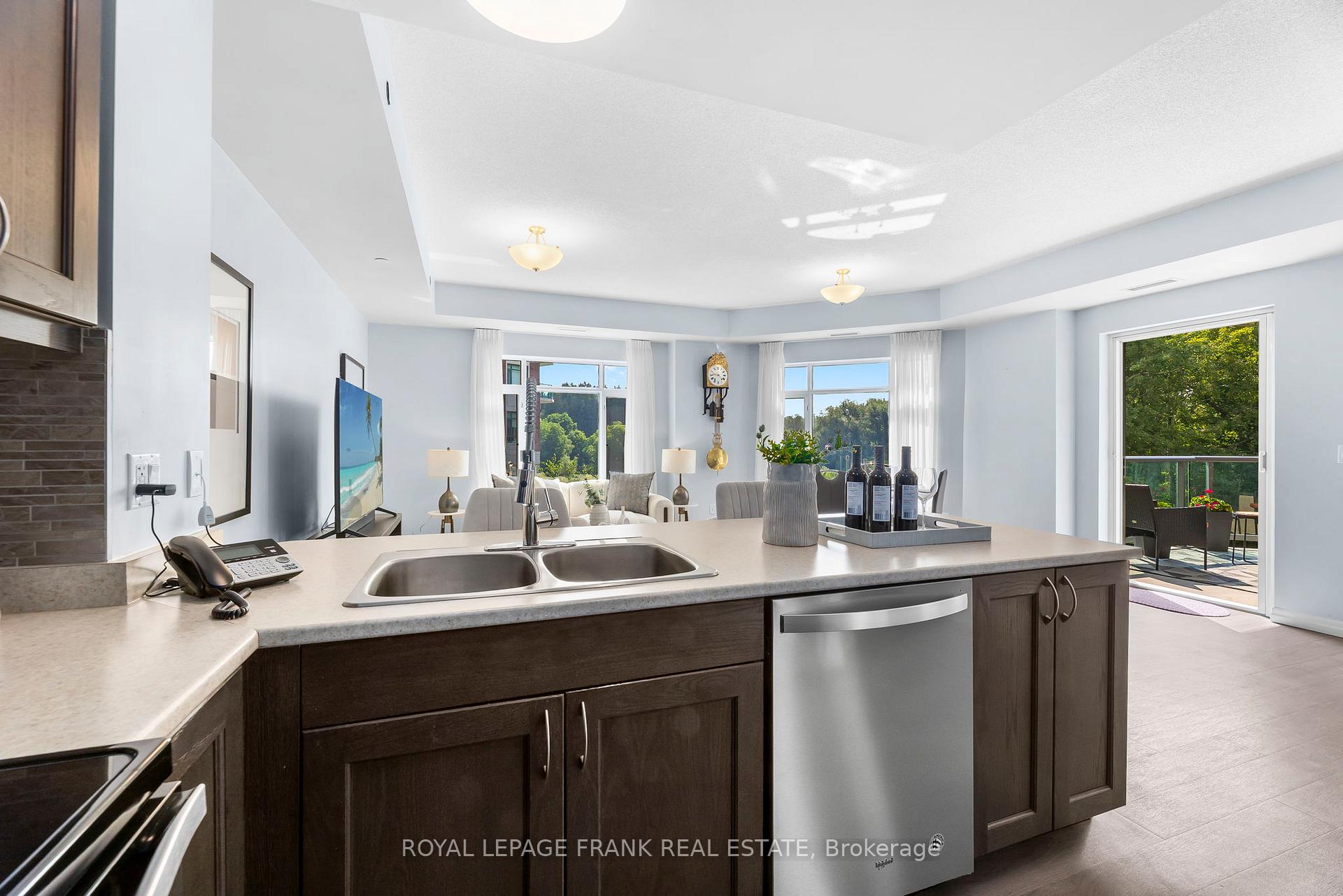 Photo 61 of Unit 320, 420 William Graham Drive, Aurora, Rural Aurora — HOMEH