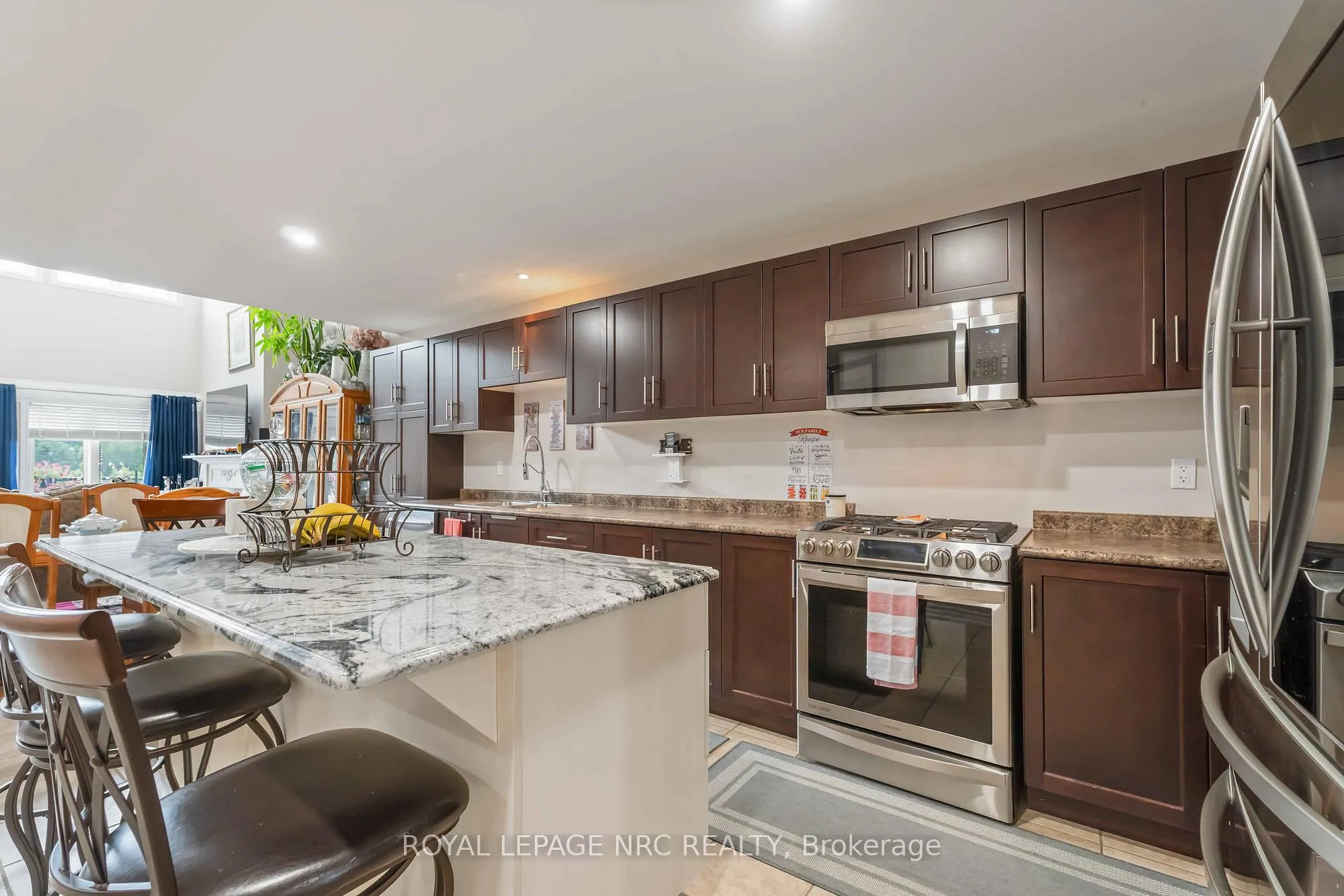 Photo 10 of Unit 10, 77 Avery Crescent, St. Catharines, Oakdale — HOMEH