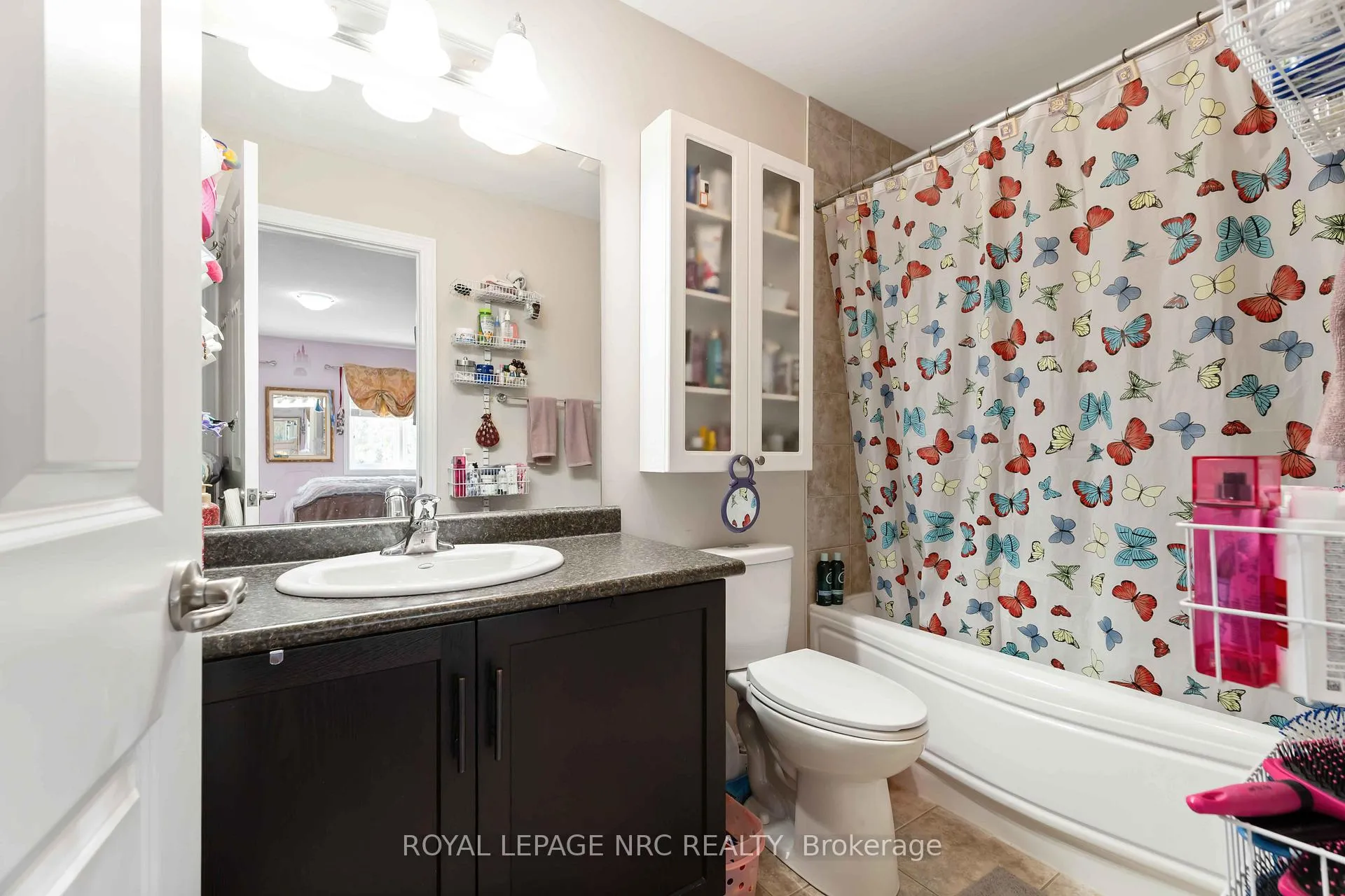 Photo 20 of Unit 10, 77 Avery Crescent, St. Catharines, Oakdale — HOMEH