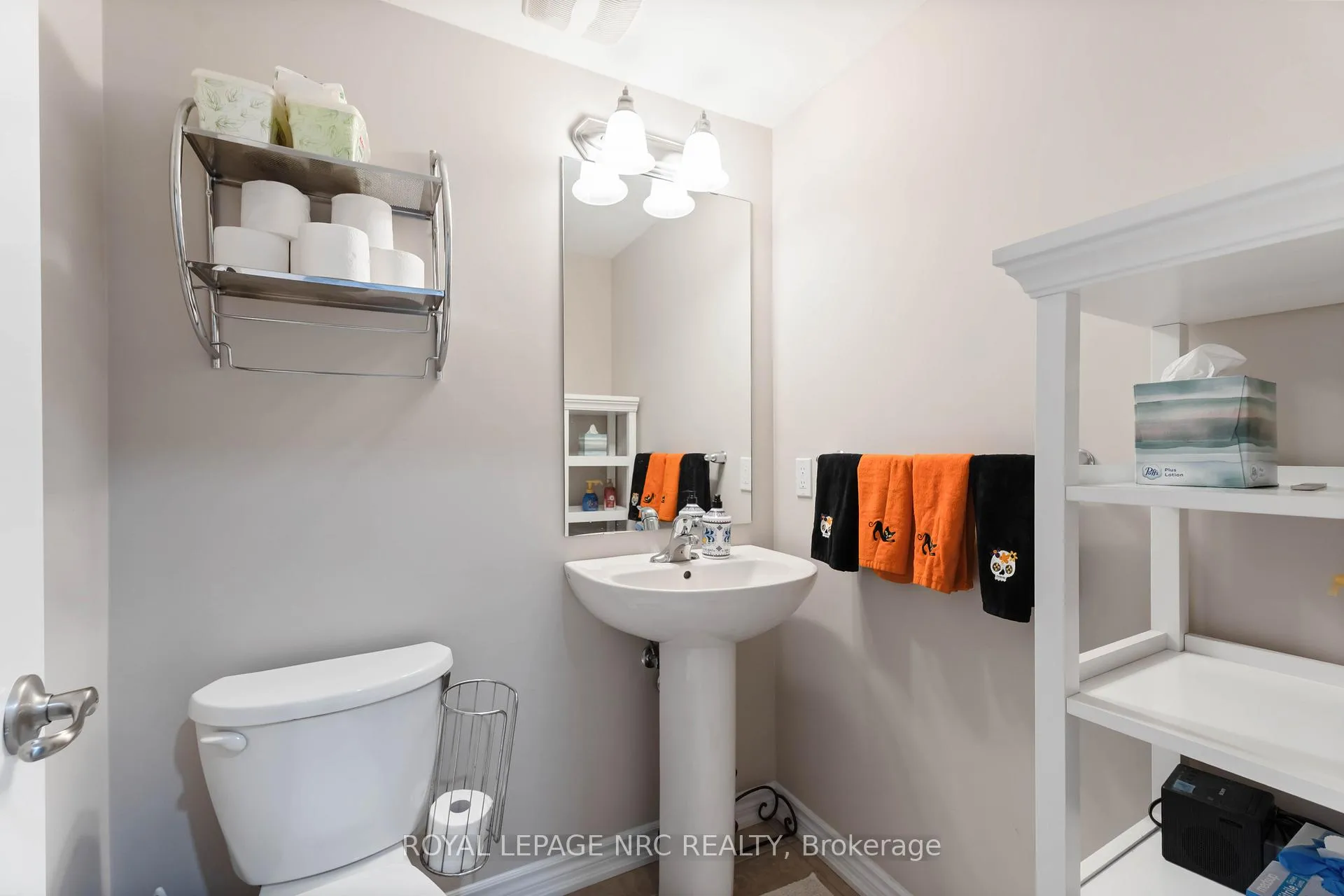 Photo 27 of Unit 10, 77 Avery Crescent, St. Catharines, Oakdale — HOMEH