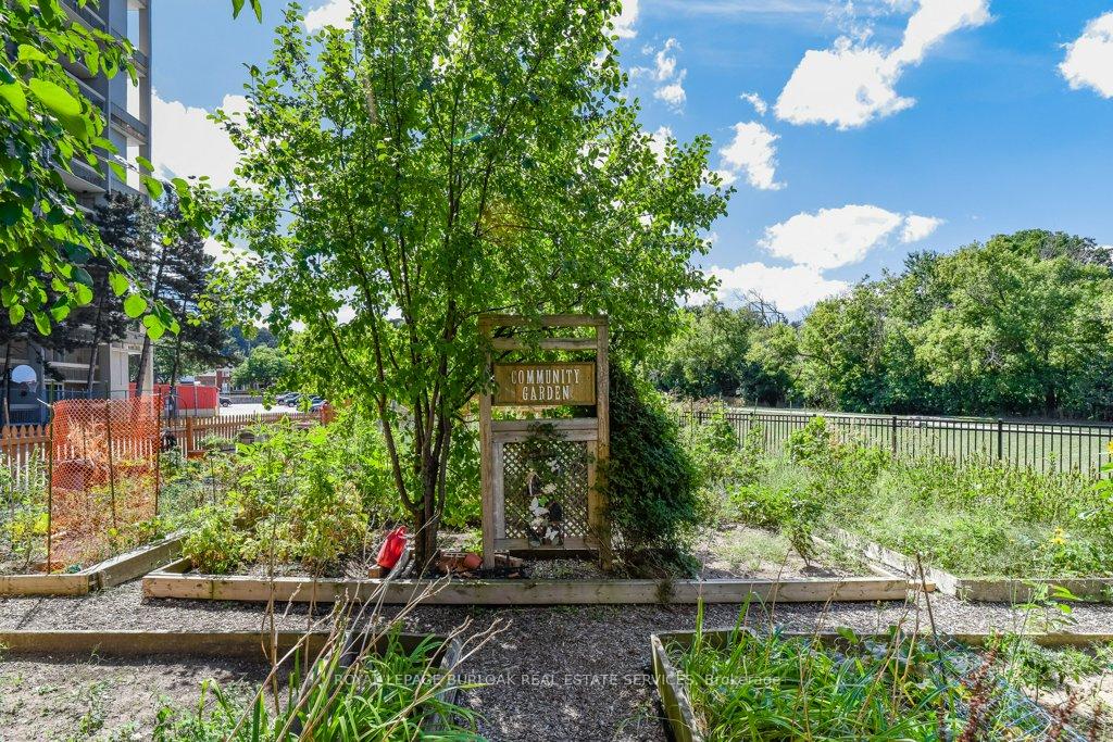 Photo 34 of Unit 522, 350 Quigley Road, Hamilton, Vincent — HOMEH