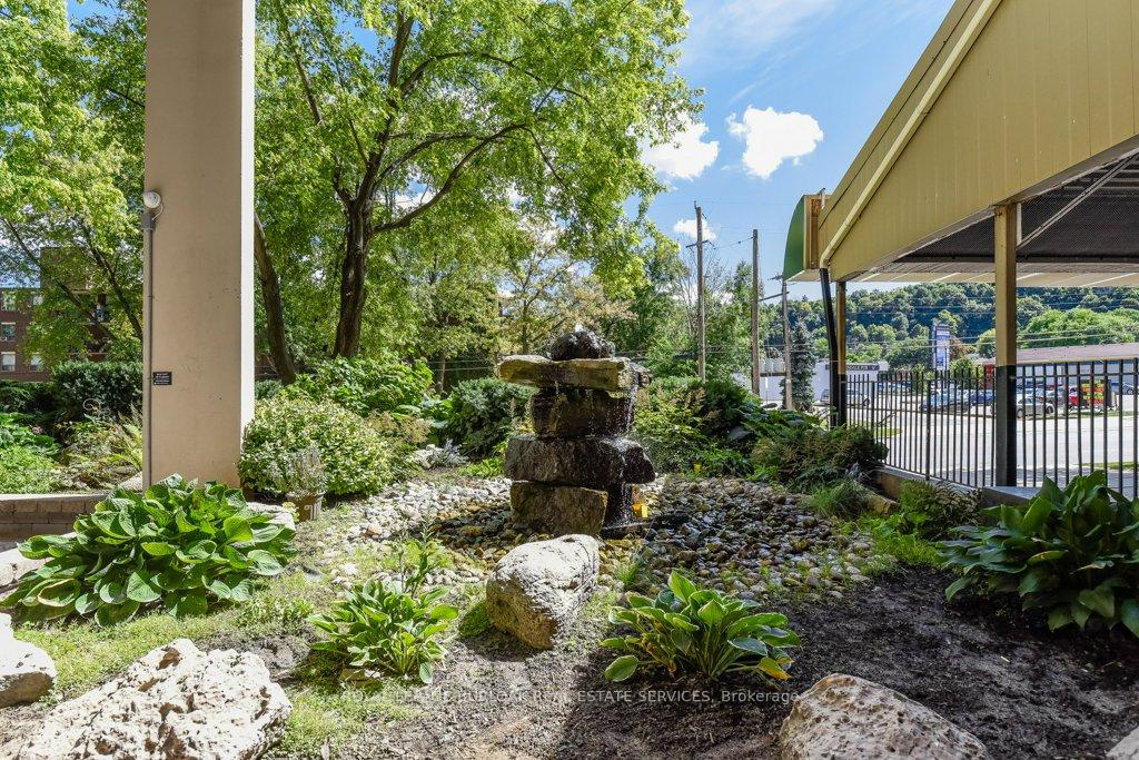 Photo 36 of Unit 522, 350 Quigley Road, Hamilton, Vincent — HOMEH