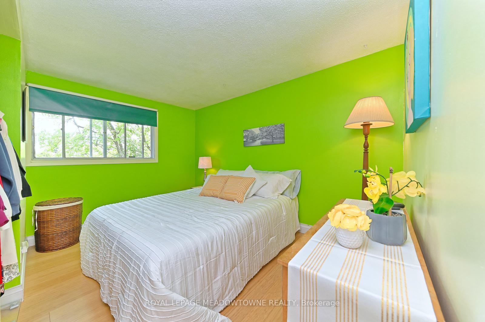 Photo 20 of 4 Greenfield Square, Brampton, Northgate — HOMEH