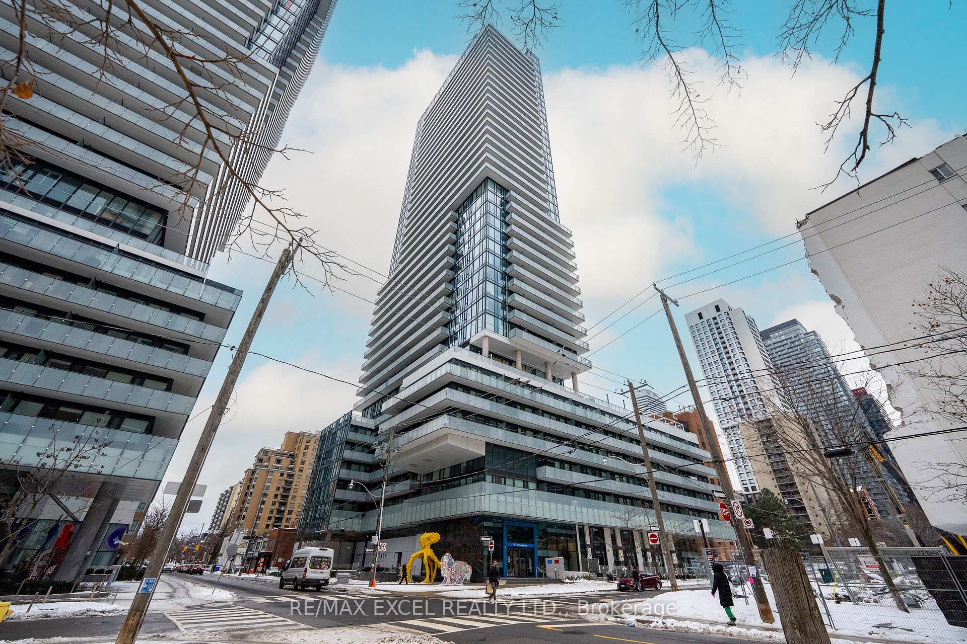 Photo 1 of Unit 1913, 161 Roehampton Avenue, Toronto, Mount Pleasant West — HOMEH