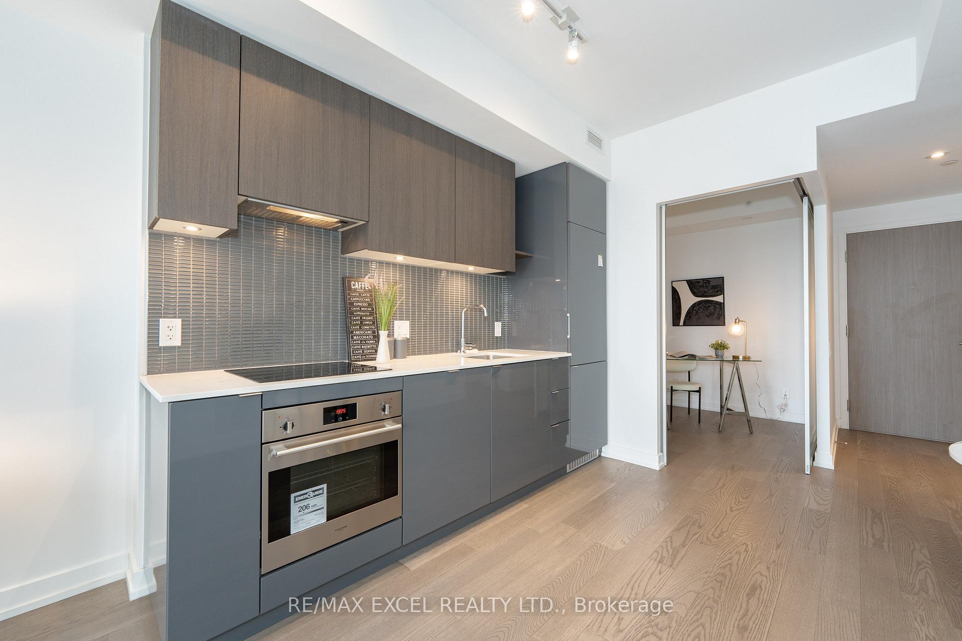 Photo 10 of Unit 1913, 161 Roehampton Avenue, Toronto, Mount Pleasant West — HOMEH