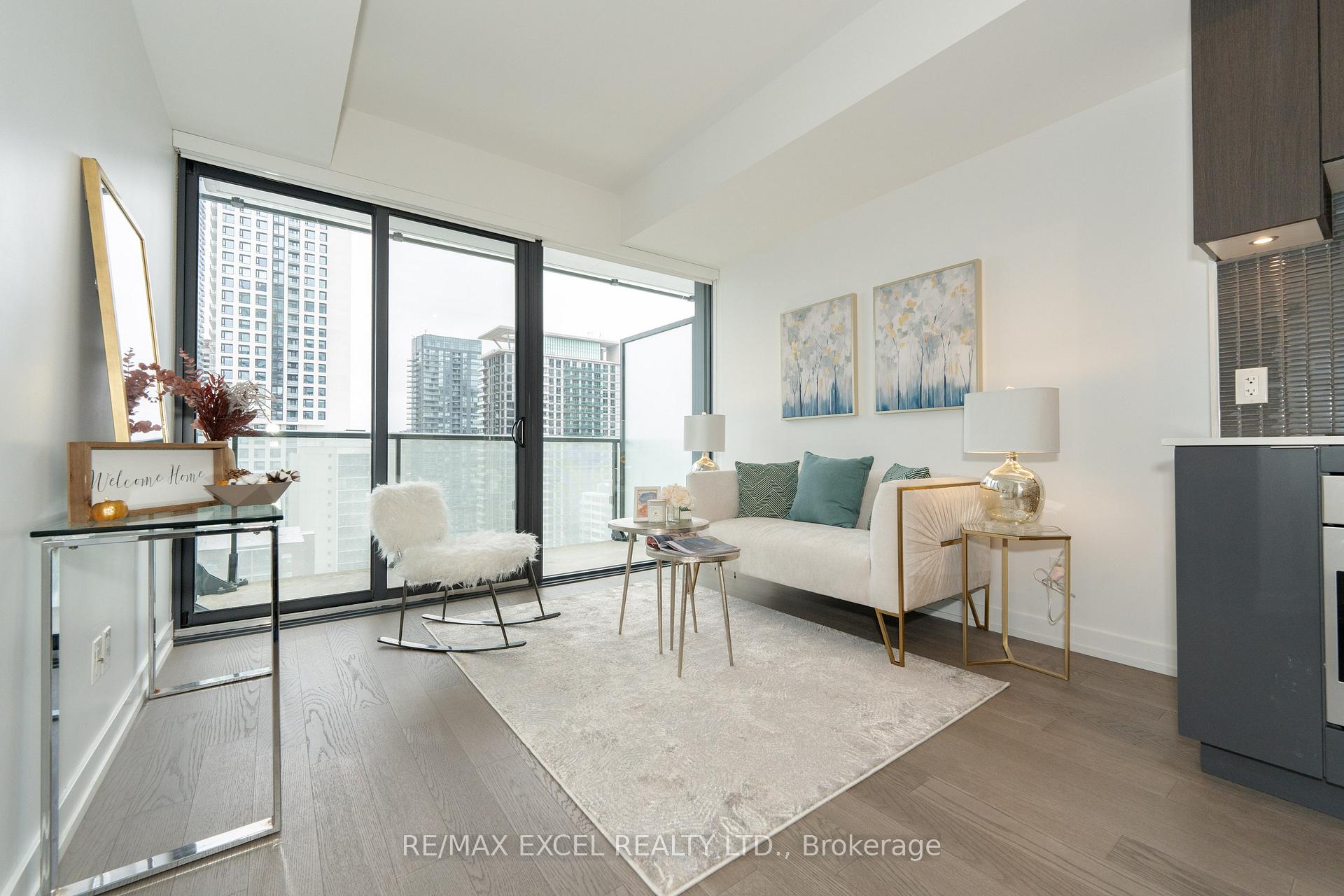 Photo 13 of Unit 1913, 161 Roehampton Avenue, Toronto, Mount Pleasant West — HOMEH