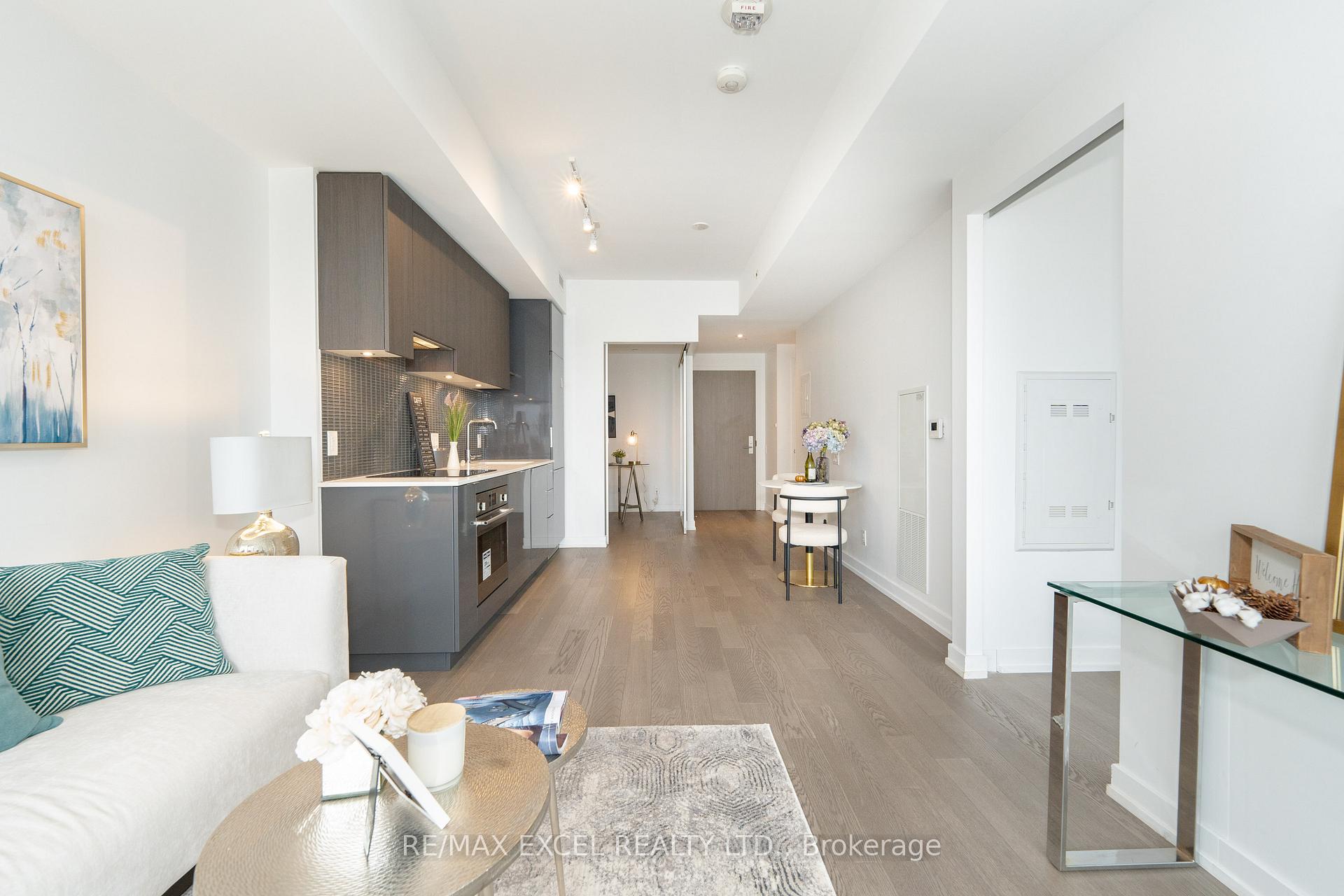 Photo 17 of Unit 1913, 161 Roehampton Avenue, Toronto, Mount Pleasant West — HOMEH