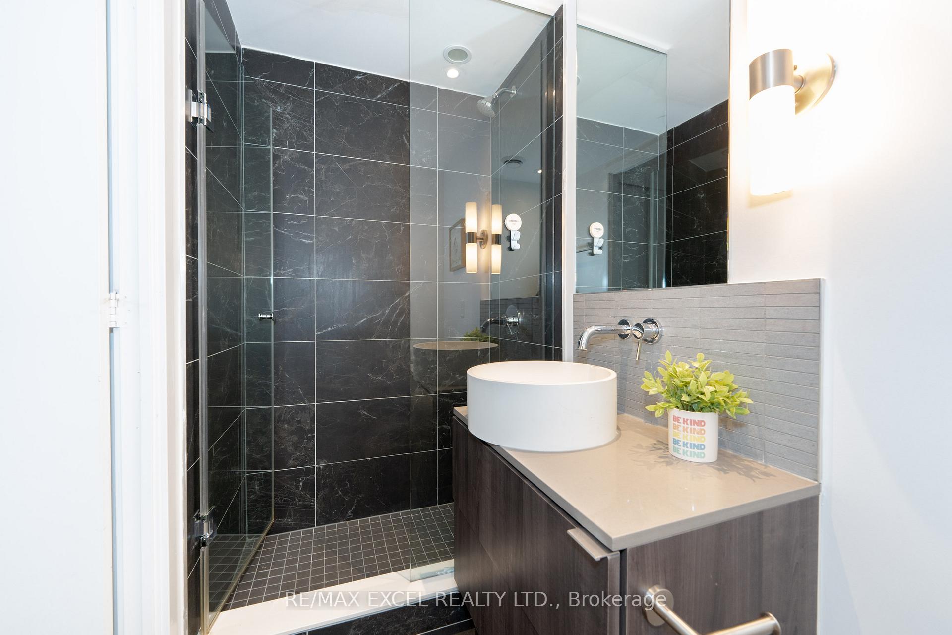 Photo 24 of Unit 1913, 161 Roehampton Avenue, Toronto, Mount Pleasant West — HOMEH