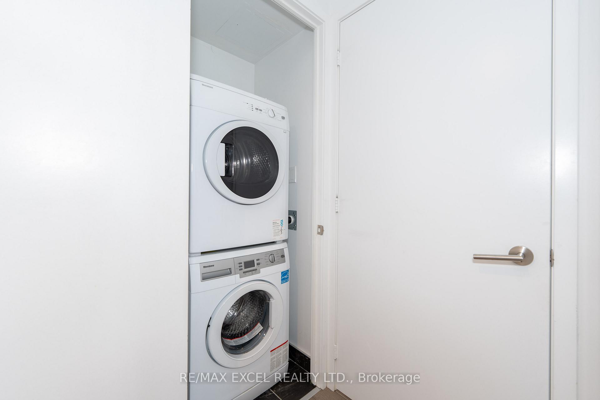 Photo 25 of Unit 1913, 161 Roehampton Avenue, Toronto, Mount Pleasant West — HOMEH