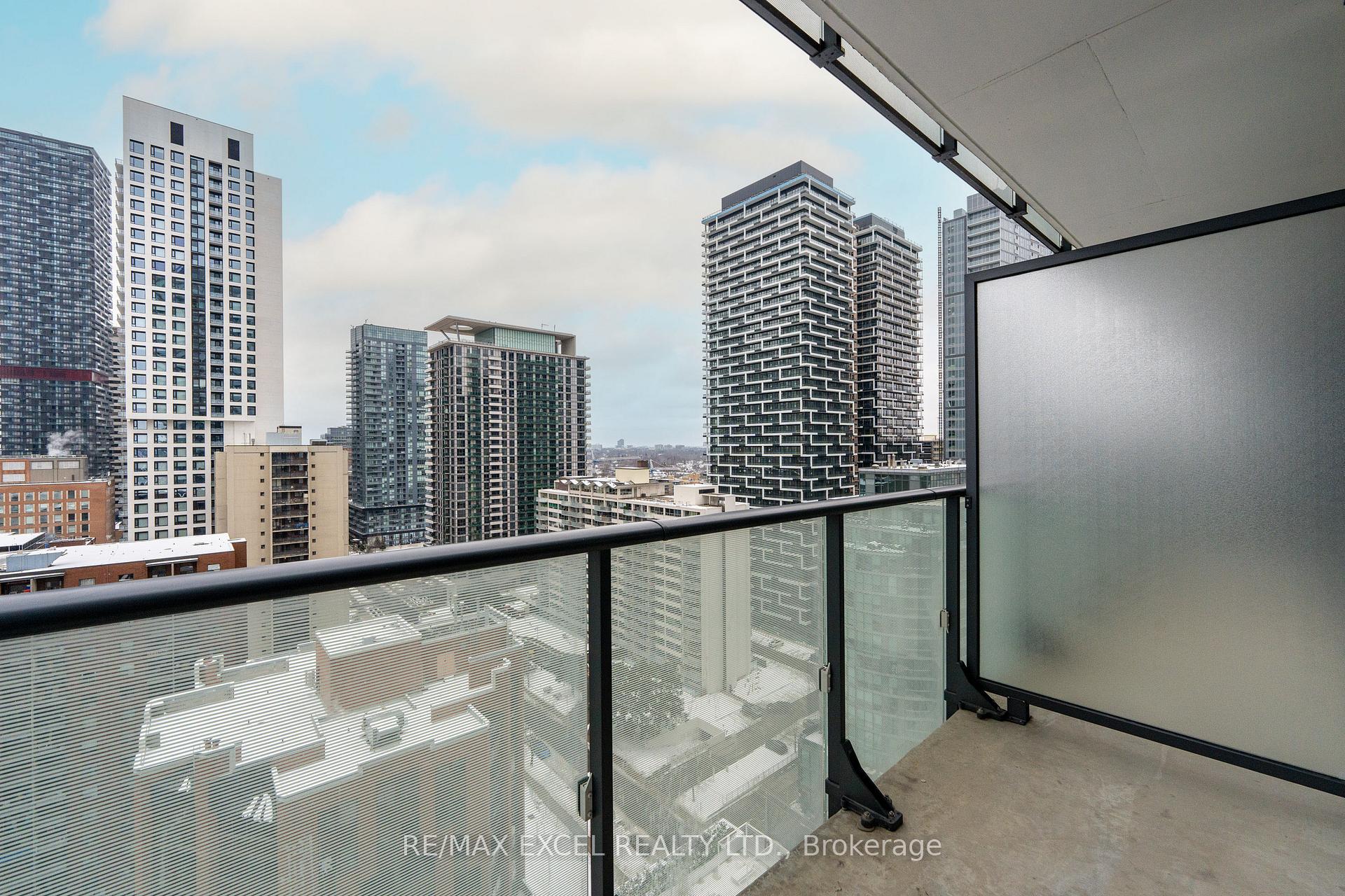 Photo 30 of Unit 1913, 161 Roehampton Avenue, Toronto, Mount Pleasant West — HOMEH