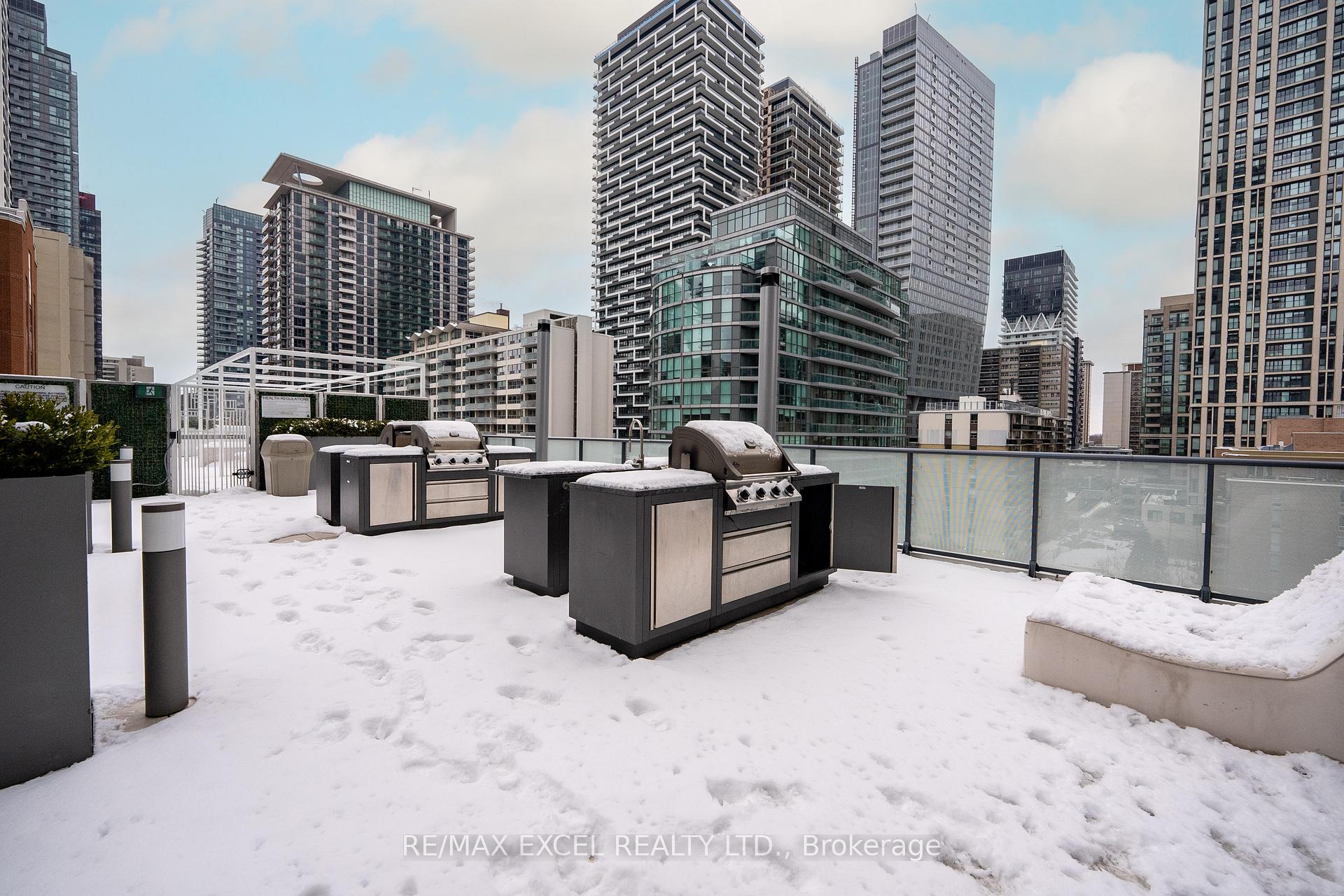 Photo 35 of Unit 1913, 161 Roehampton Avenue, Toronto, Mount Pleasant West — HOMEH