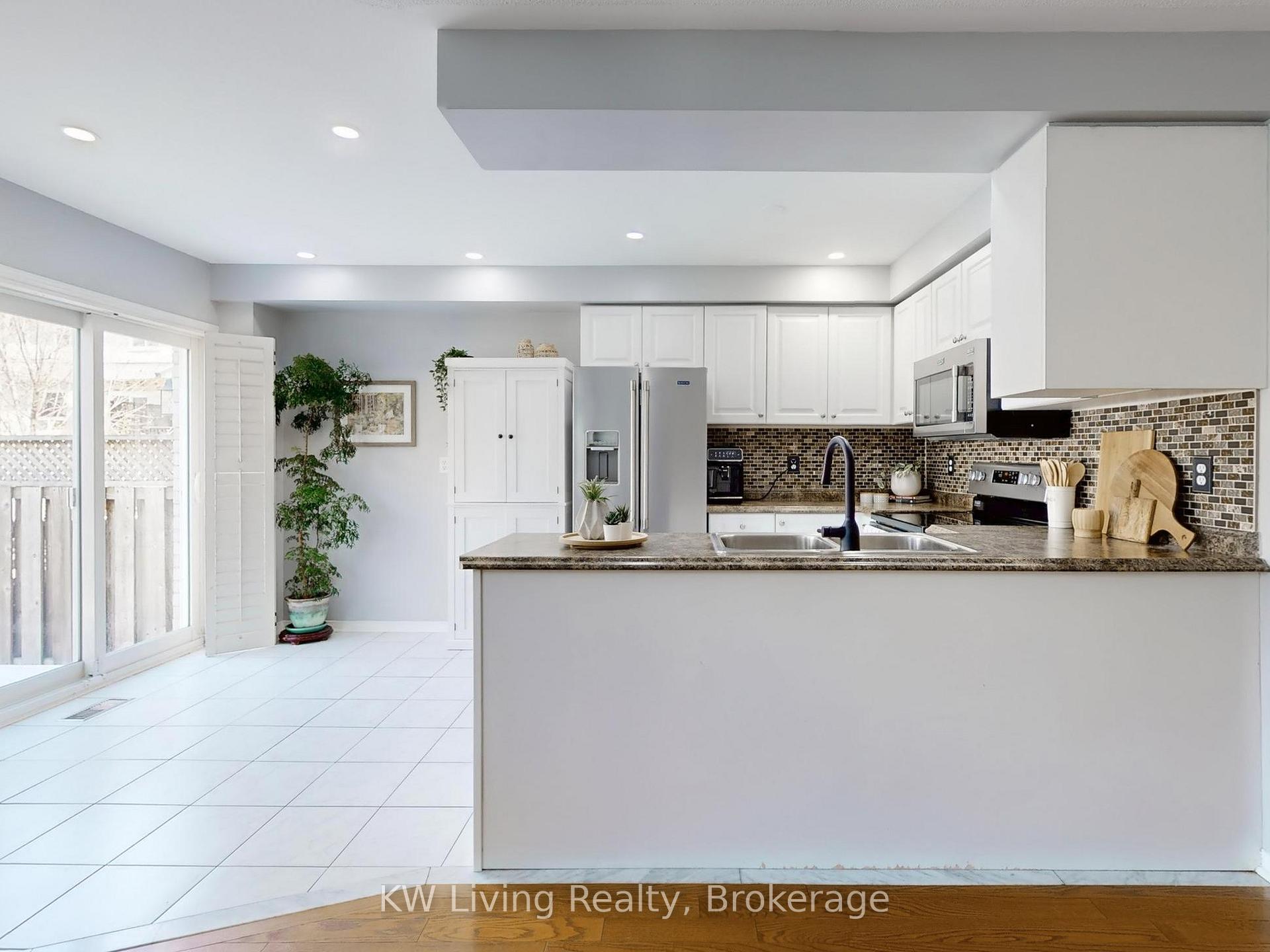 Photo 12 of 8 Gill Crescent, Ajax, Central West — HOMEH