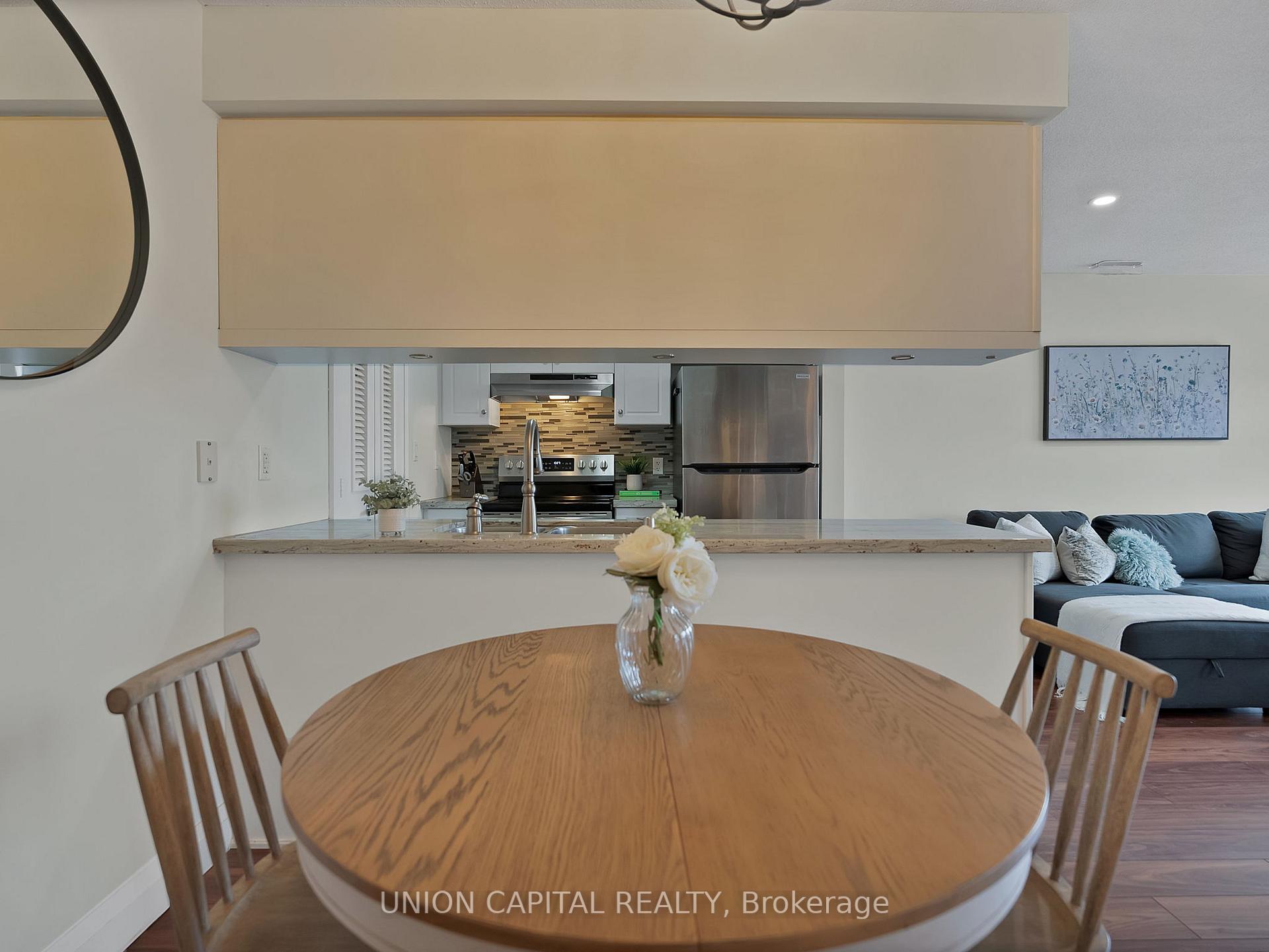 Photo 12 of Unit 302, 72 Aerodrome Crescent, Toronto, Leaside — HOMEH