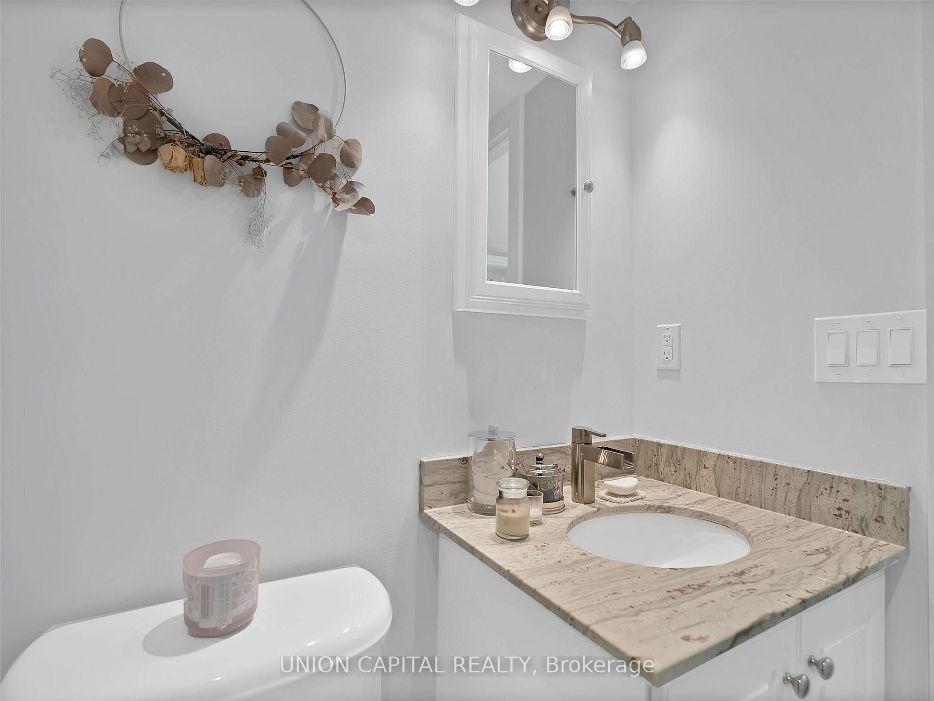 Photo 25 of Unit 302, 72 Aerodrome Crescent, Toronto, Leaside — HOMEH