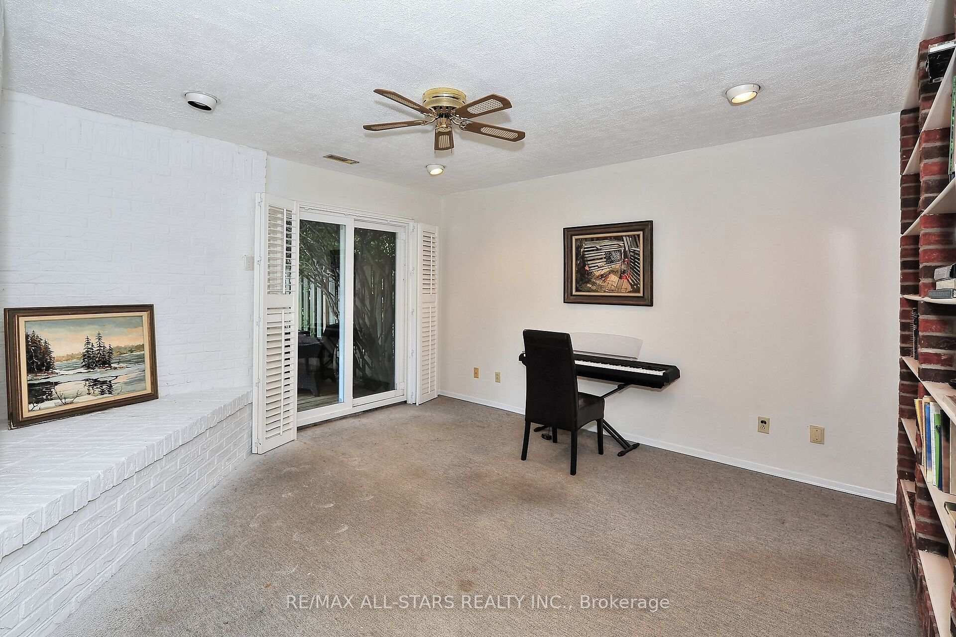 Photo 41 of Unit 30, 30 Ashglen Way, Markham, Unionville — HOMEH