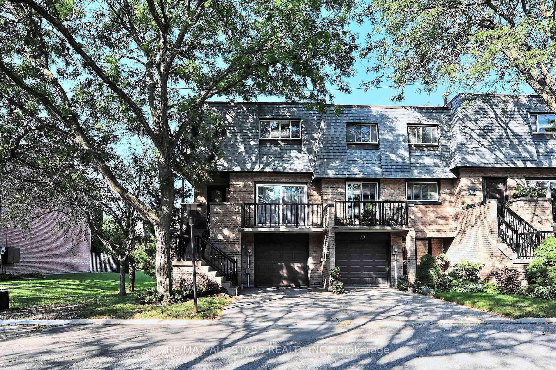 Photo 1 of Unit 30, 30 Ashglen Way, Markham, Unionville — HOMEH