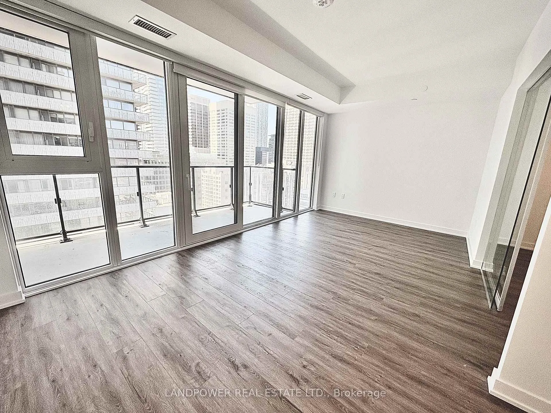 Photo 2 of Unit 2302, 634 Church Street, Toronto, Church-Yonge Corridor — HOMEH