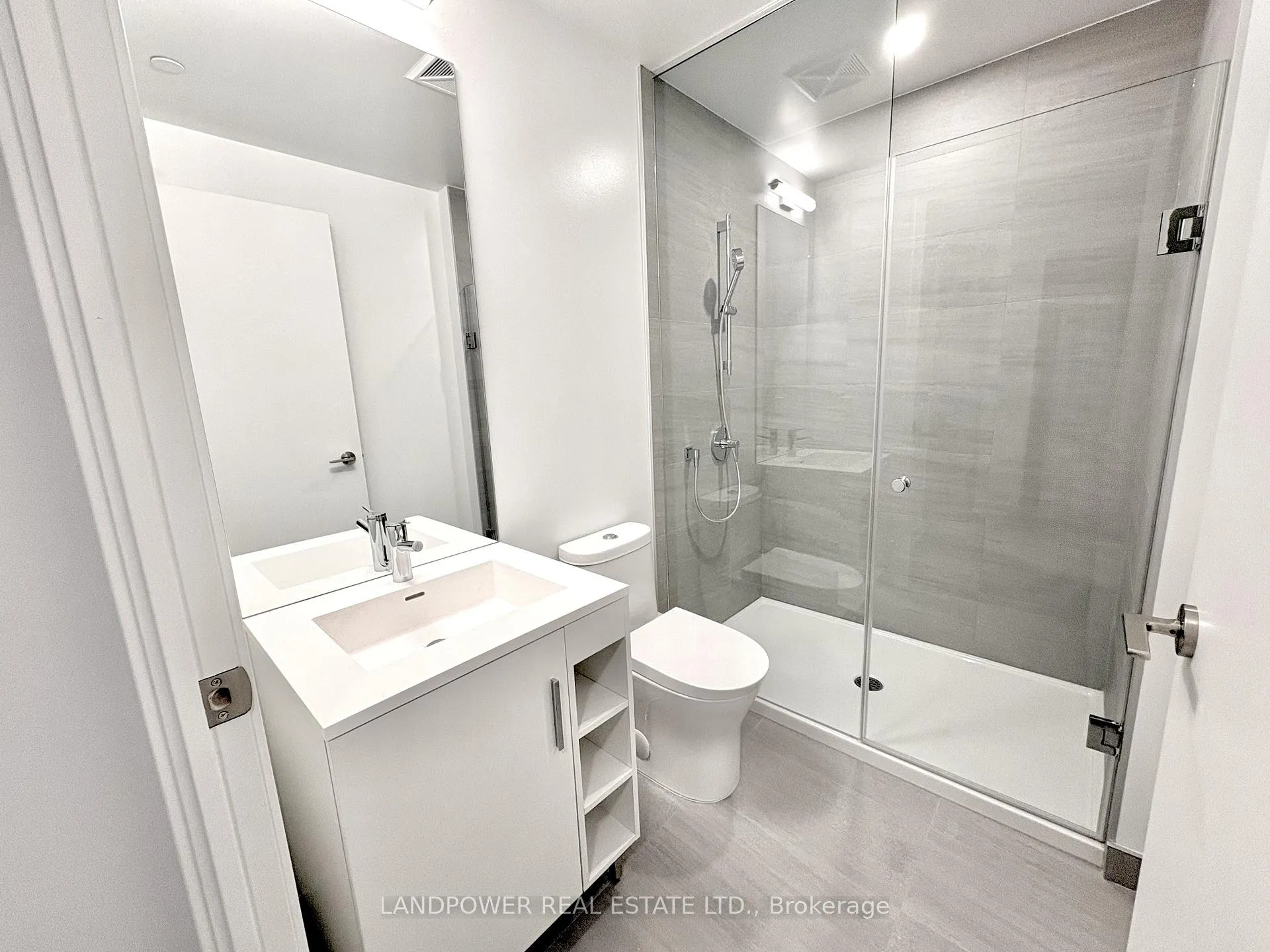 Photo 7 of Unit 2302, 634 Church Street, Toronto, Church-Yonge Corridor — HOMEH