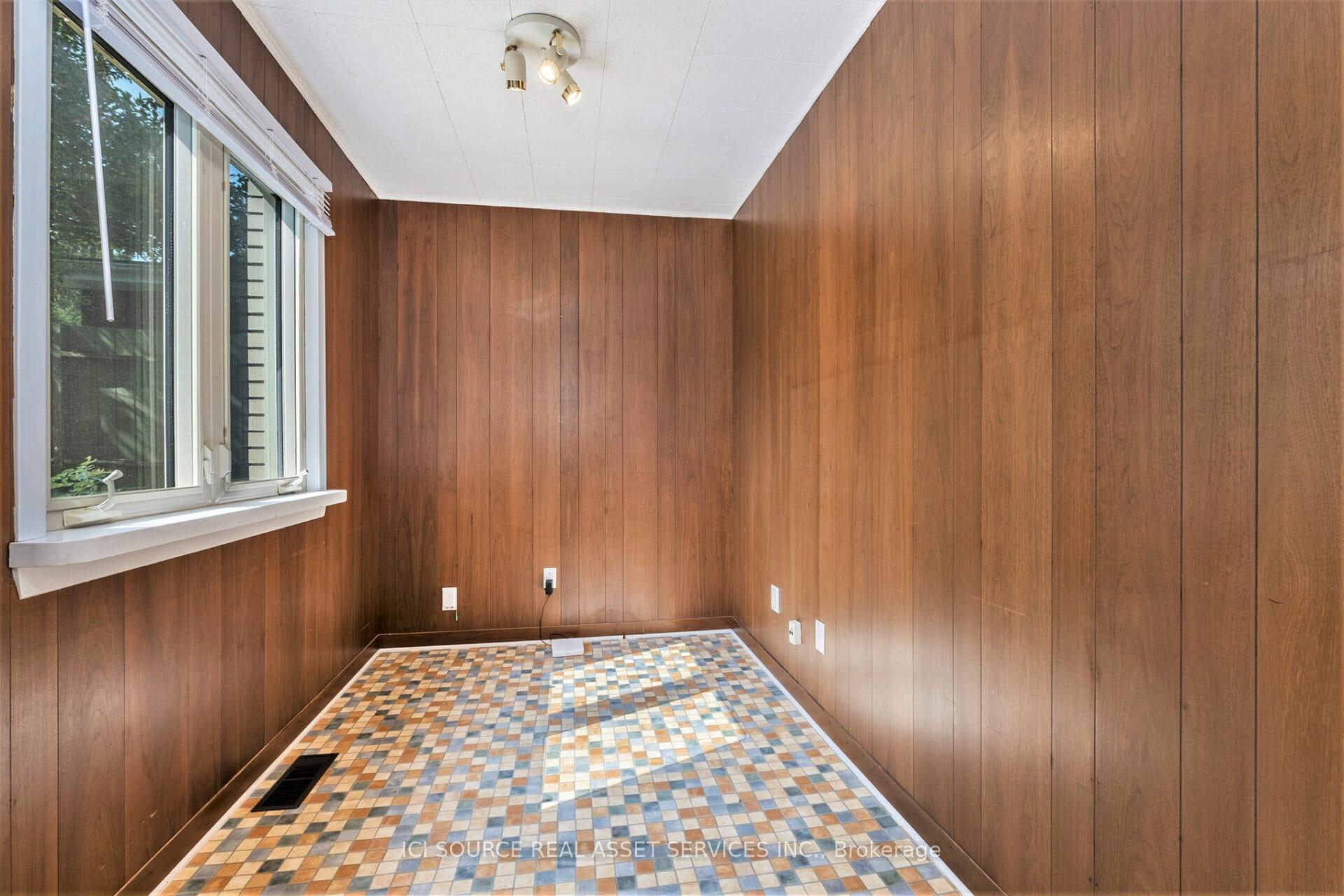 Photo 9 of 710 Sherbourne Road, Ottawa, Carlingwood — HOMEH