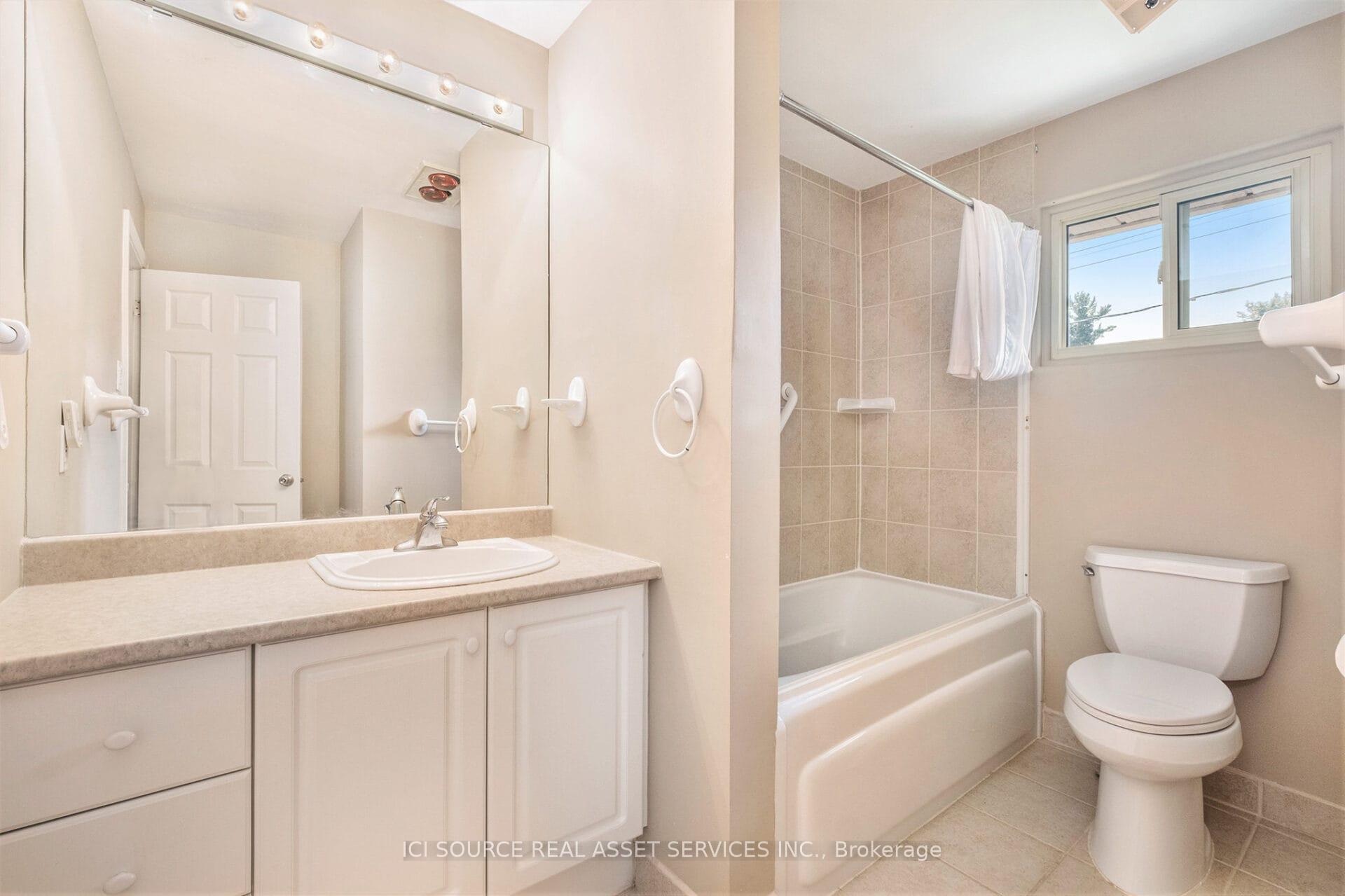Photo 12 of 710 Sherbourne Road, Ottawa, Carlingwood — HOMEH