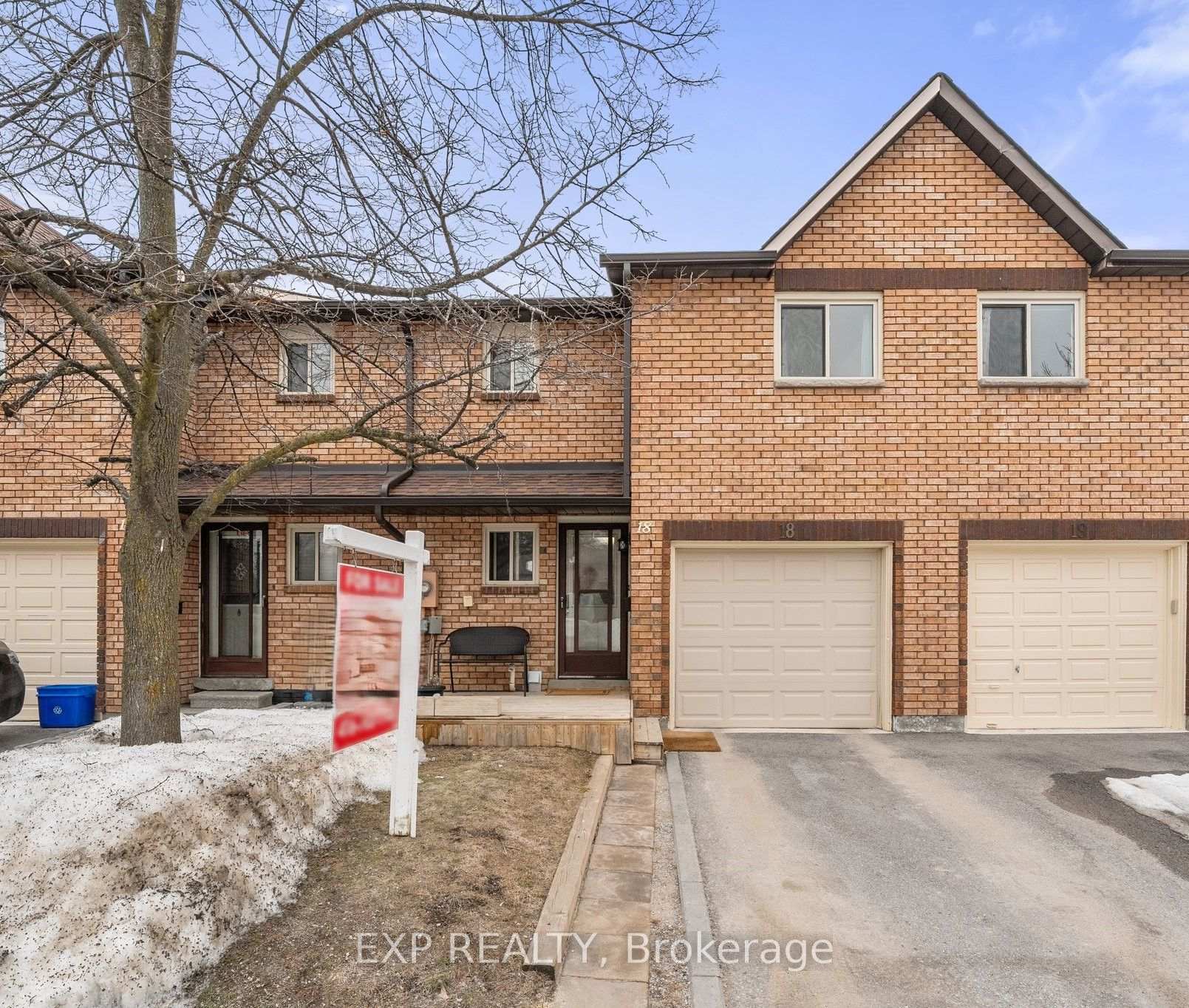 Front of Unit 61, 18 Evergreen Court