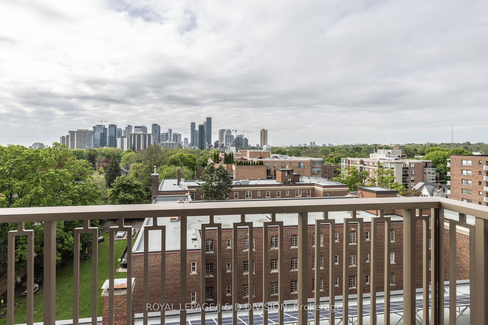 Photo 12 of Unit 804, 1 Strathgowan Avenue, Toronto, Lawrence Park South — HOMEH