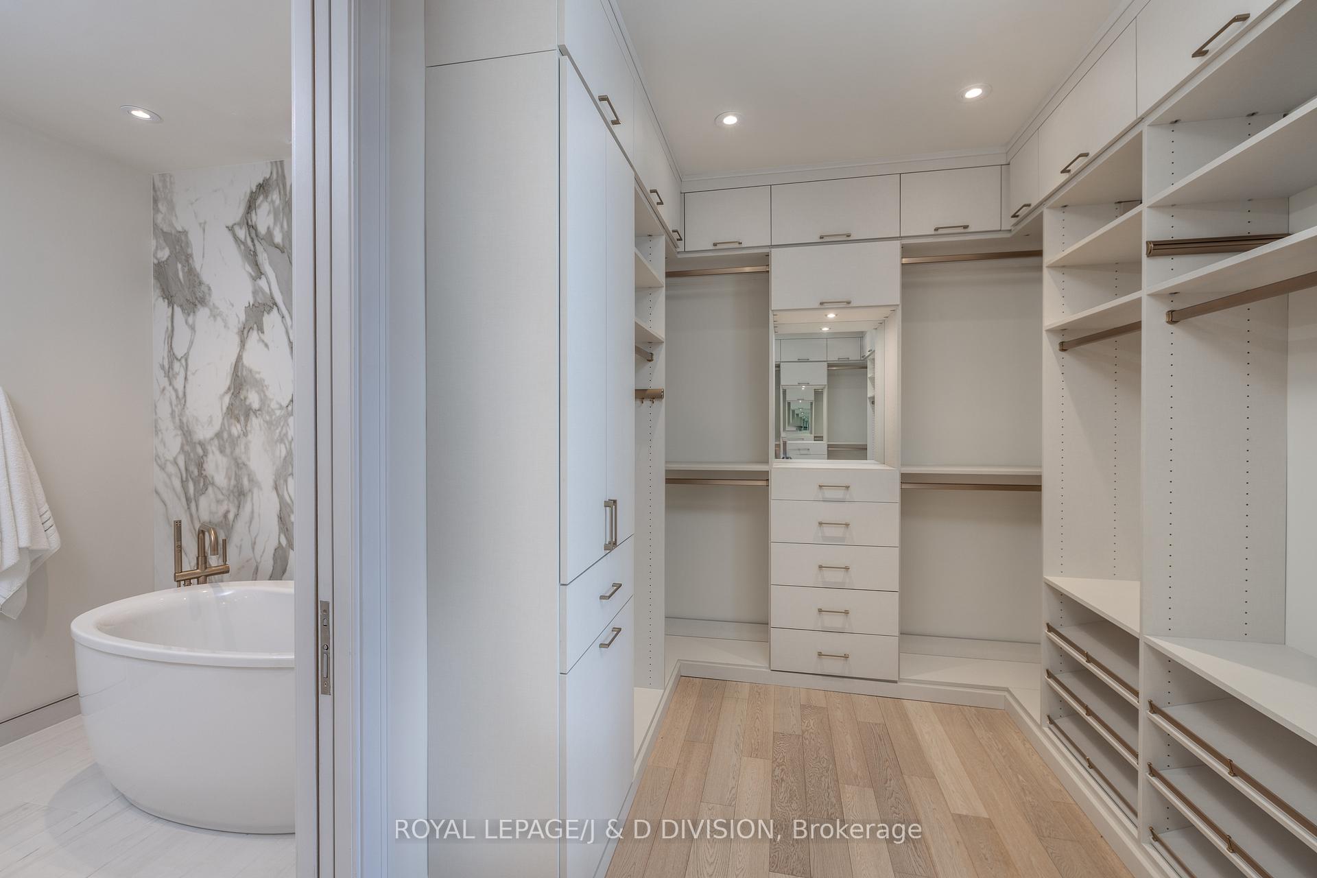 Photo 15 of Unit 804, 1 Strathgowan Avenue, Toronto, Lawrence Park South — HOMEH