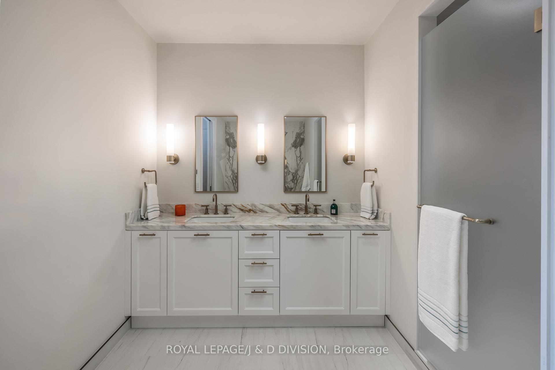 Photo 16 of Unit 804, 1 Strathgowan Avenue, Toronto, Lawrence Park South — HOMEH