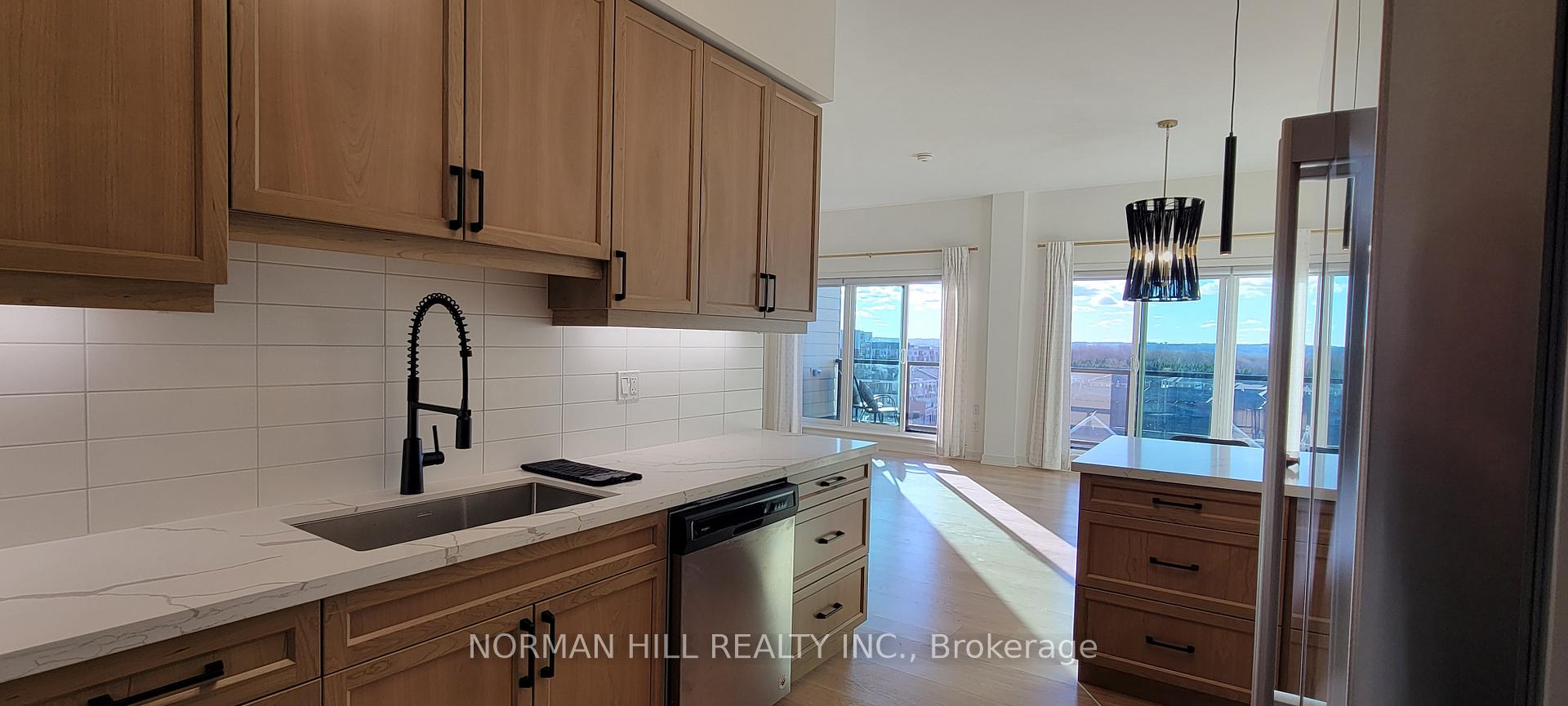 Photo 11 of Unit Ph448, 555 William Graham Drive, Aurora, Rural Aurora — HOMEH